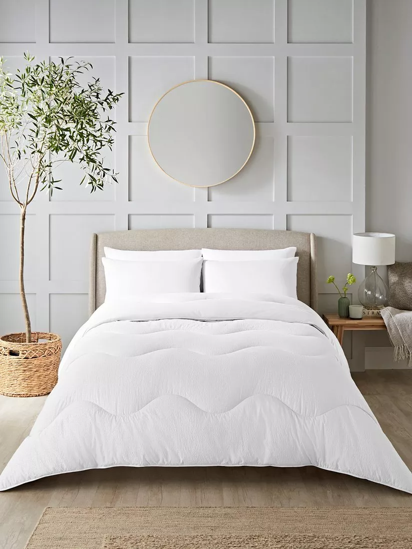 Night Lark Seersucker Coverless Duvet & Pillowcase Set, 4.5 Tog, Polar White