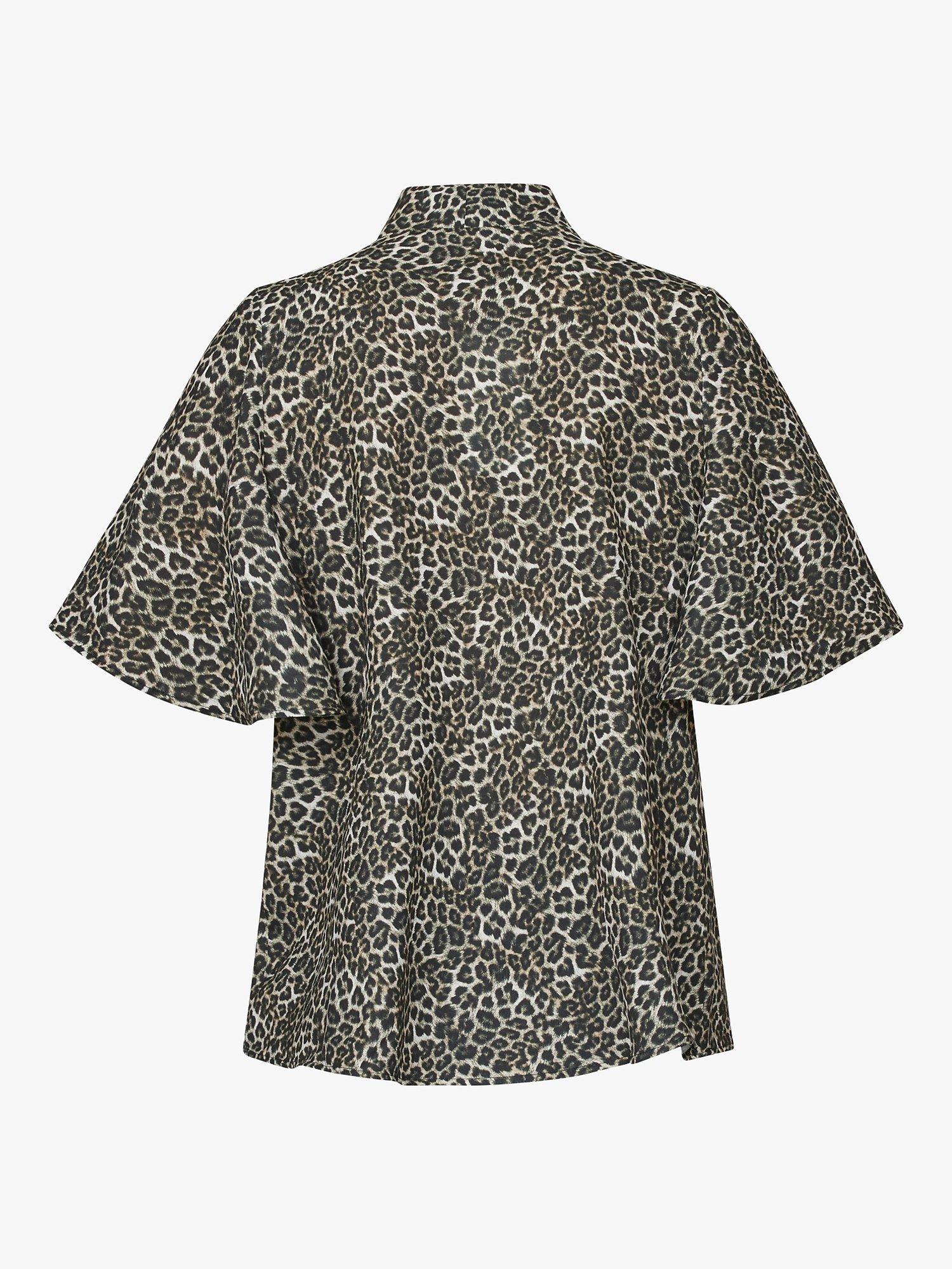 Sisters Point Glona Animal Print Top, Multi, XS