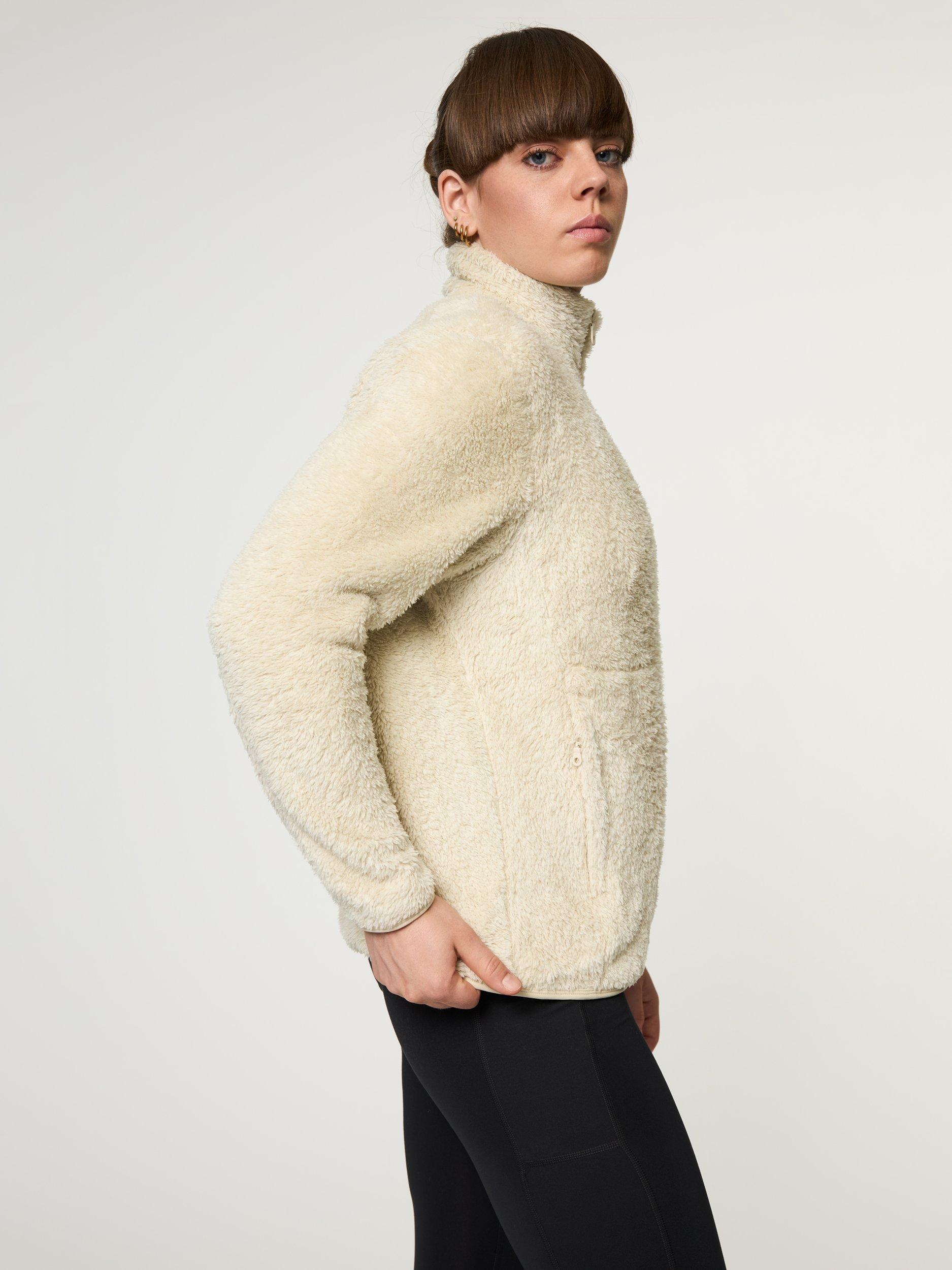 Girlfriend Collective Cream on sale Fleece