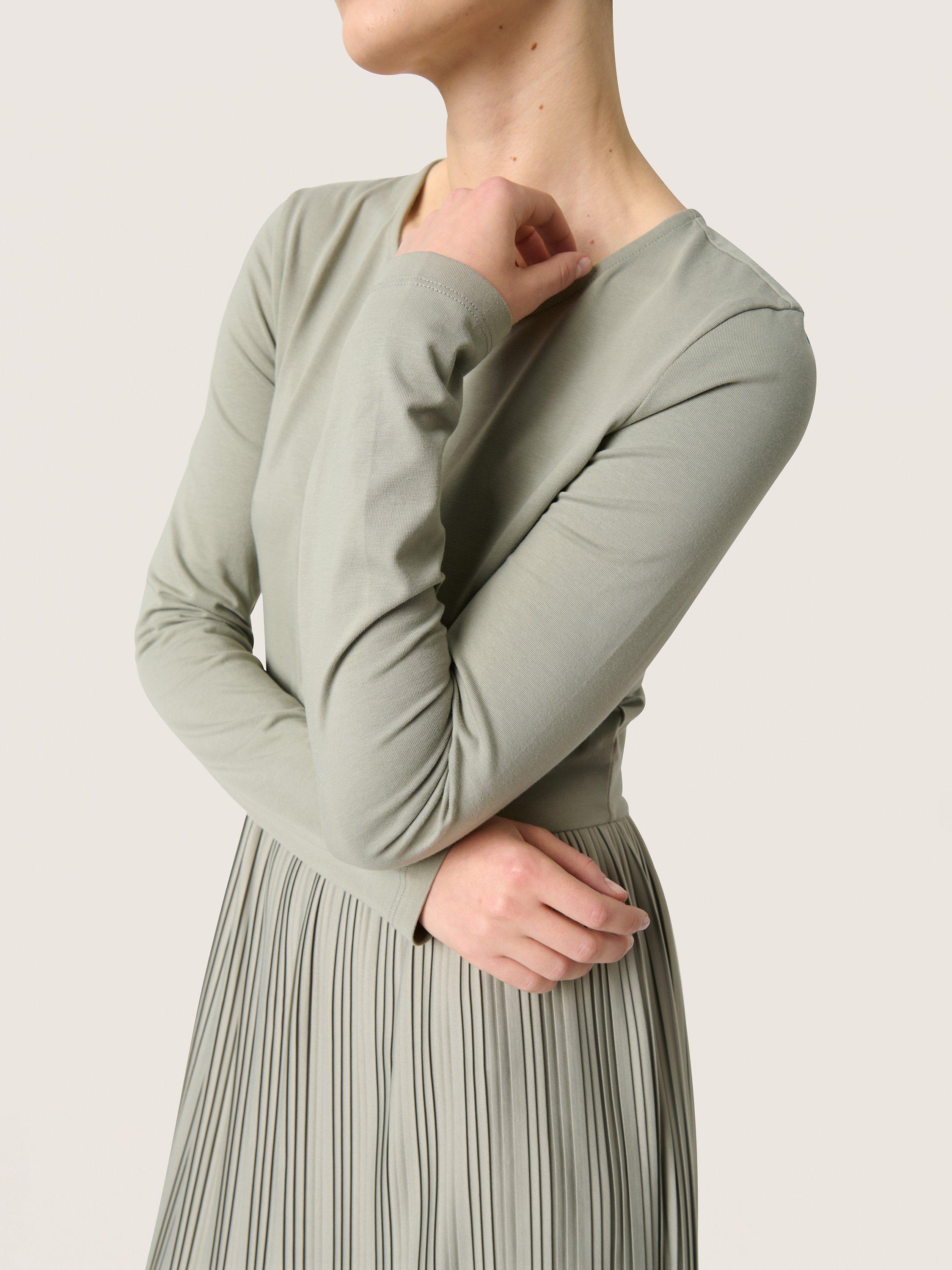 Product image 4 of 4, which shows Soaked In Luxury Simone Plisse Maxi Dress, Shadow, XS