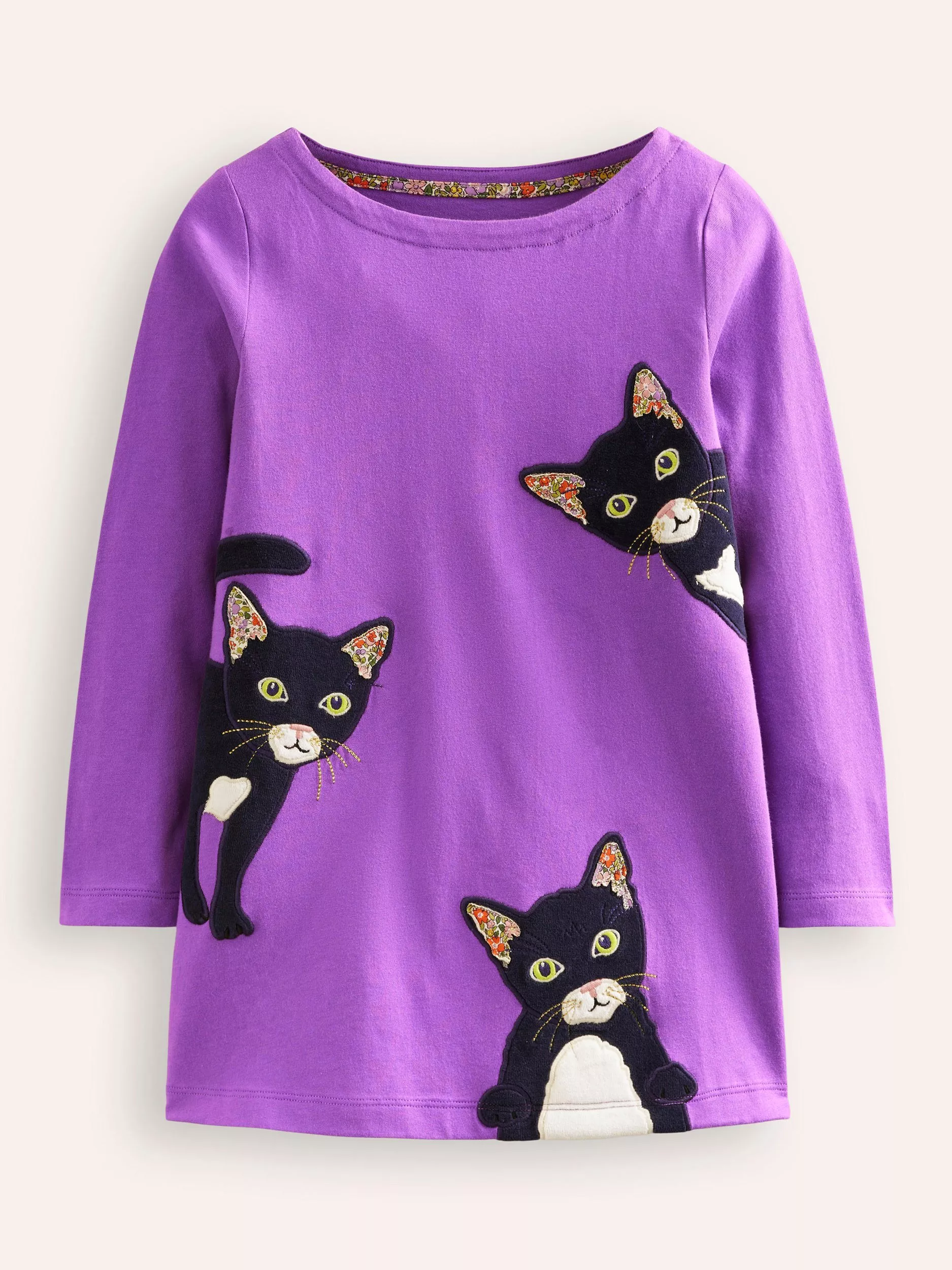 Mini Boden Heart Cats Tshirt popular