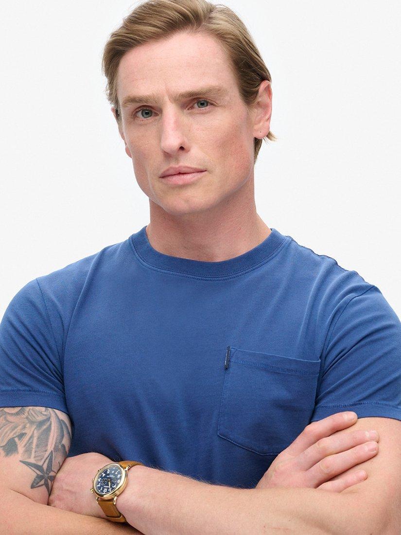 Product image 4 of 5, which shows Superdry Essential Washed Pocket T-Shirt, Washed Supermarine, S