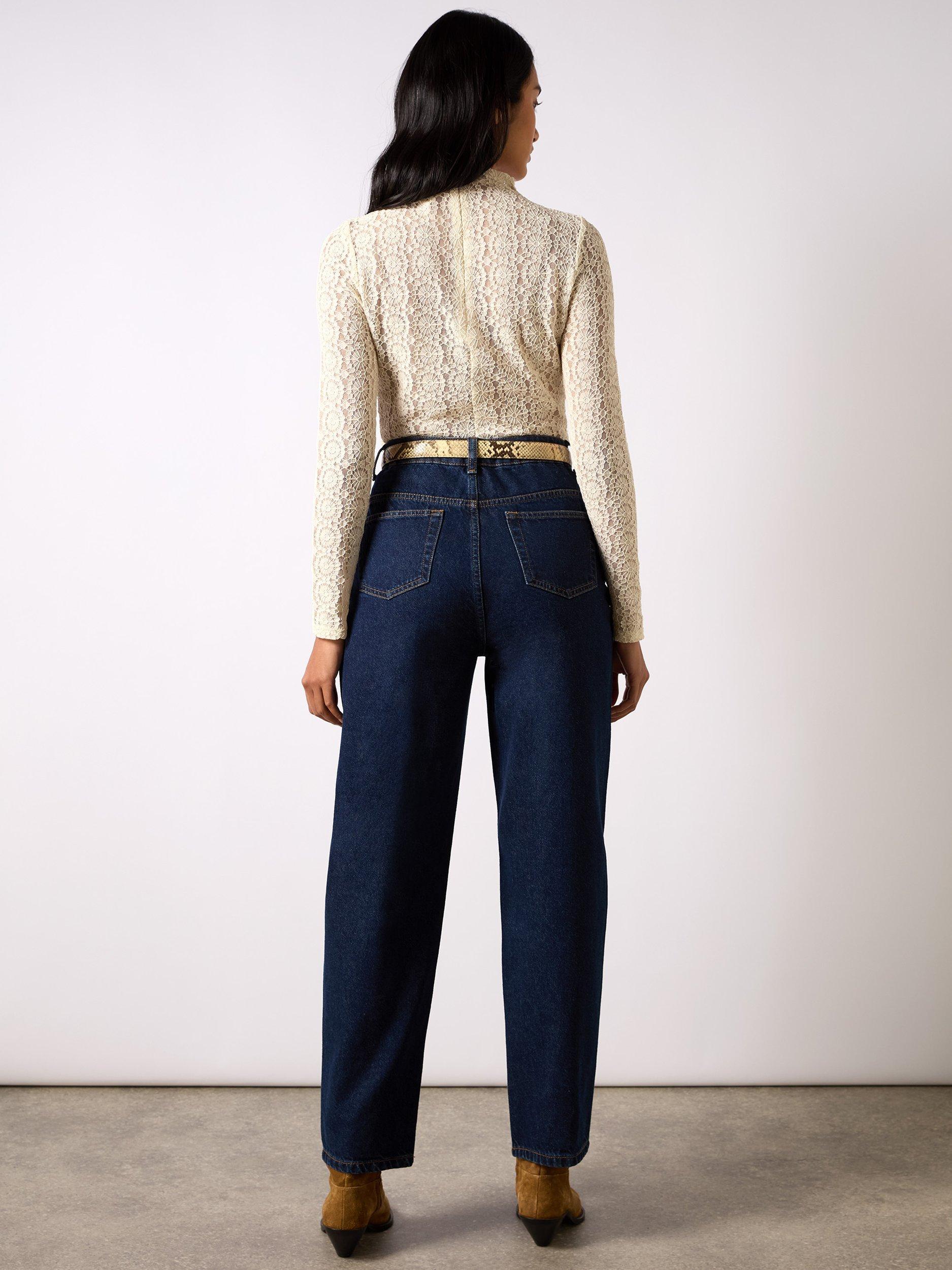 Product image 4 of 4, which shows Ro&Zo High Waist Straight Leg Jeans, Blue, 6