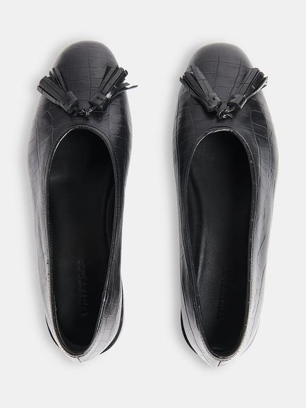 Whistles Cilou Leather Croc Effect Tassel Detail Pumps, Black - view 2, Black