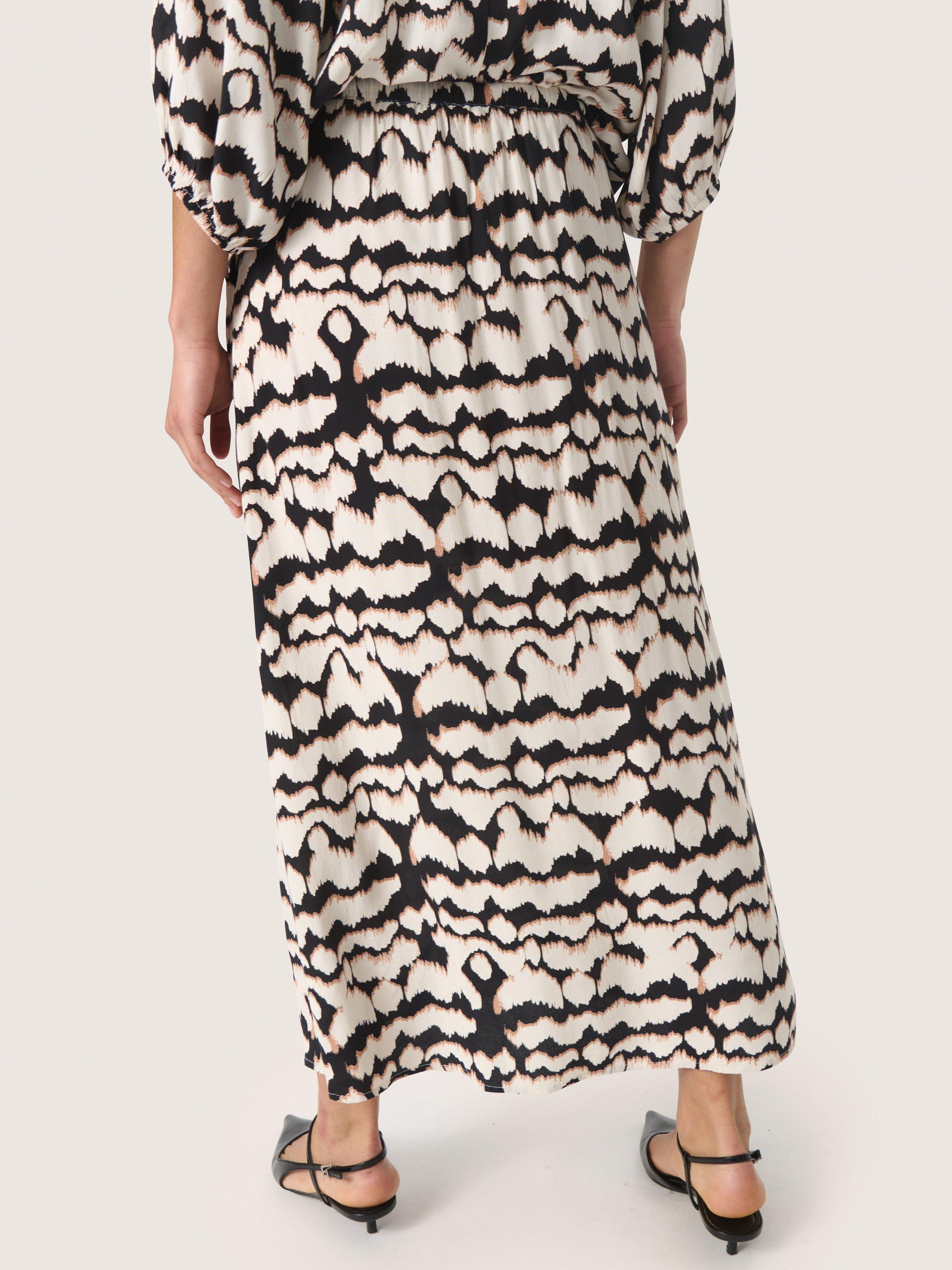 Product image 2 of 6, which shows Soaked In Luxury Alize Abstract Skirt, Multi, XS