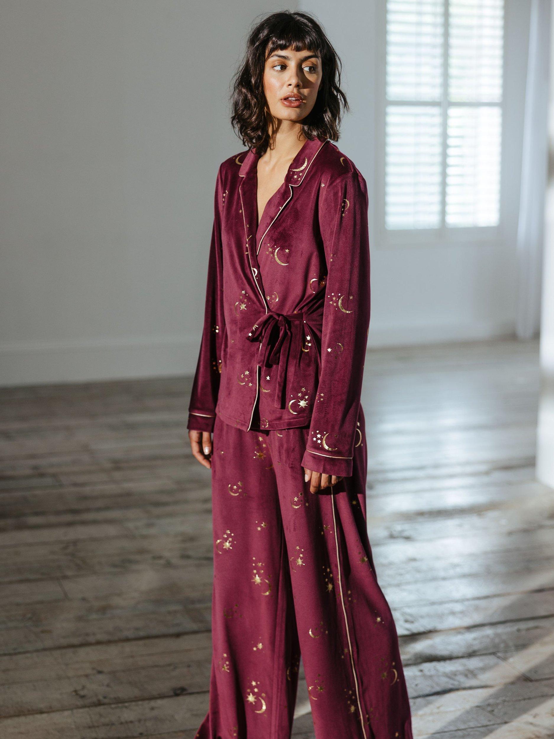 Product image 2 of 6, which shows Chelsea Peers Moon & Stars Velour Wrap Pyjama Set, Burgundy/Gold, 6