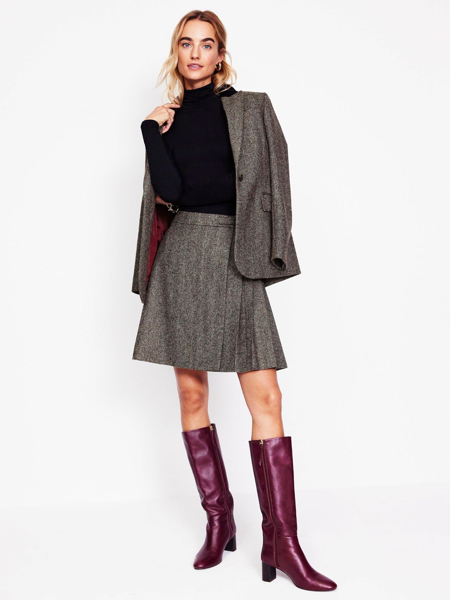 Product image 1 of 6, which shows Boden Helen Buckled Kilt, Brown, 10
