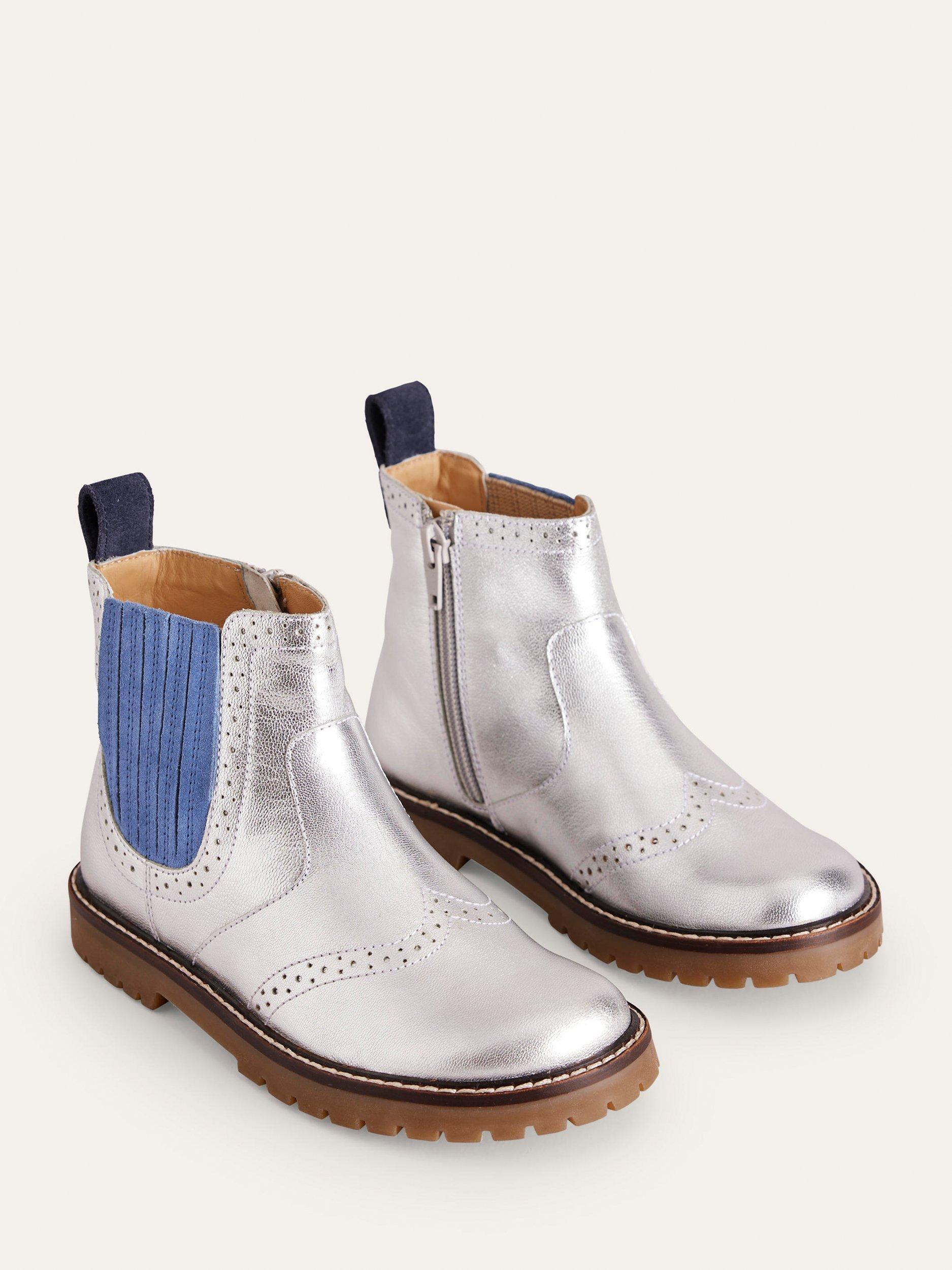 Mini boden chelsea boots outlet
