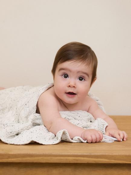 The Little Tailor Baby Cable Knit Blanket, Oatmeal