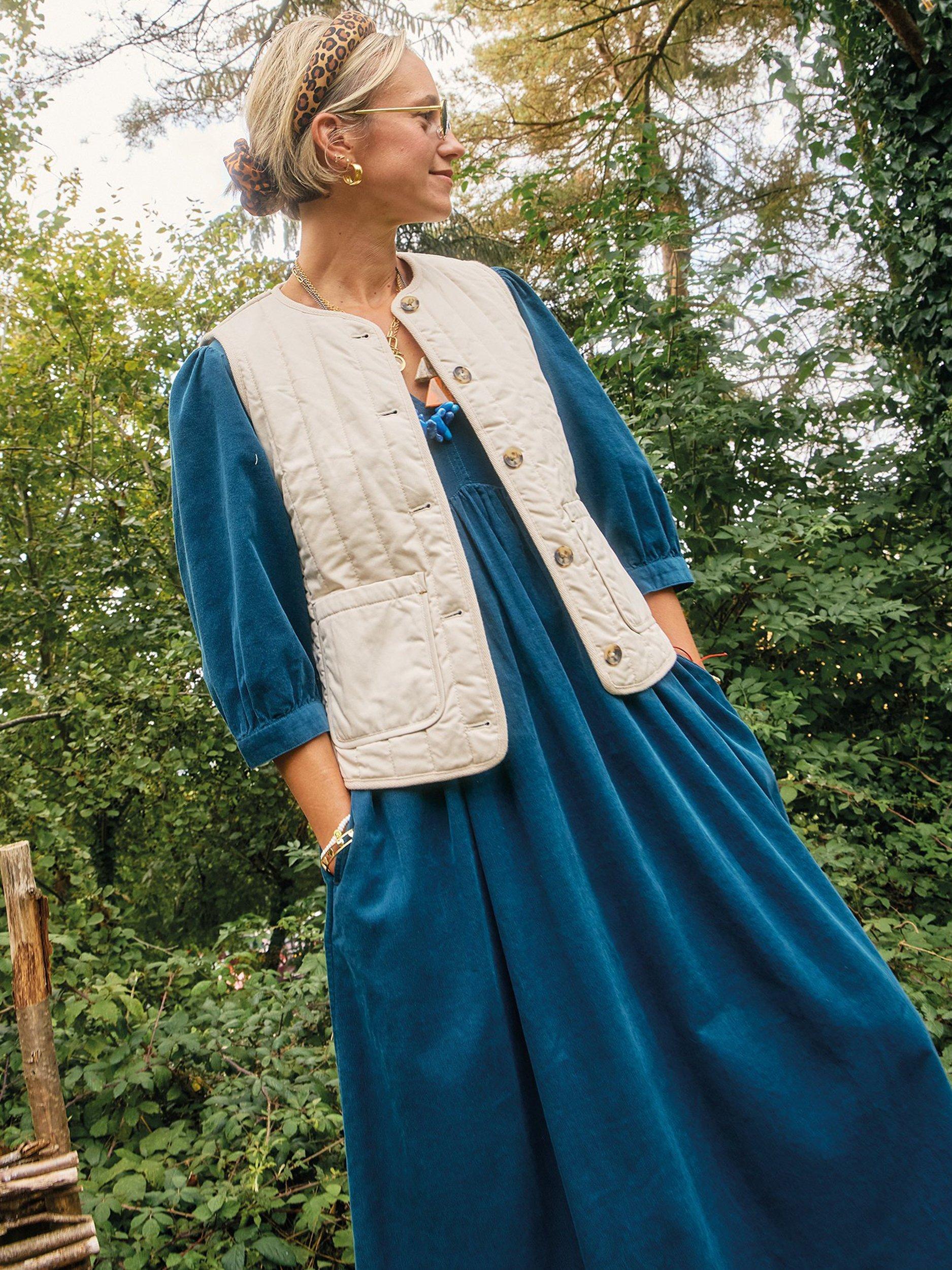 Product image 7 of 7, which shows White Stuff Emma Quilted Organic Cotton Gilet, White, 24