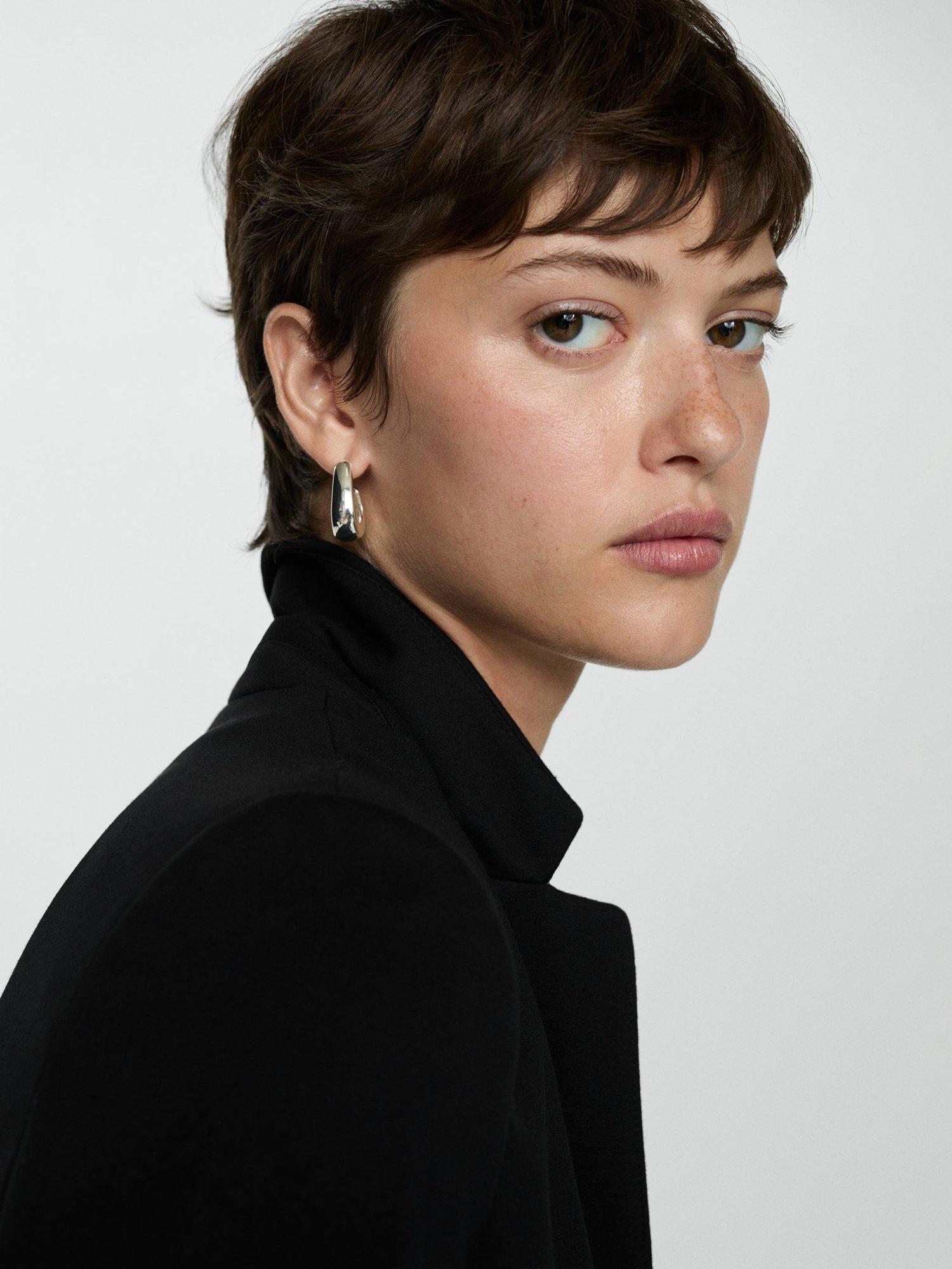 Product image 6 of 7, which shows Mango Paloma Pocket Suit Jacket, Black, 4