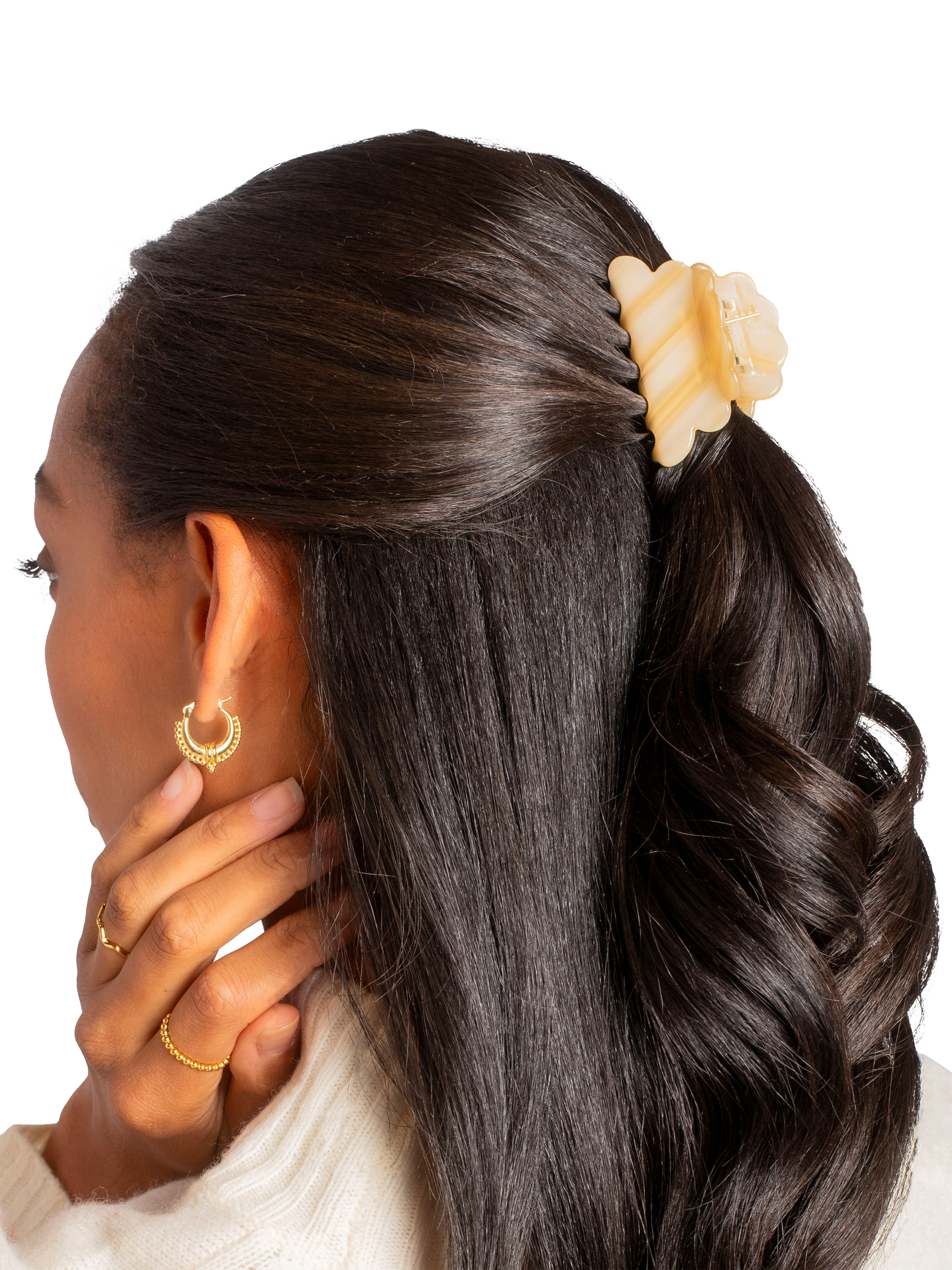 Product image 3 of 4, which shows Bloom & Bay Marinella Claw Hair Clip, Cream
