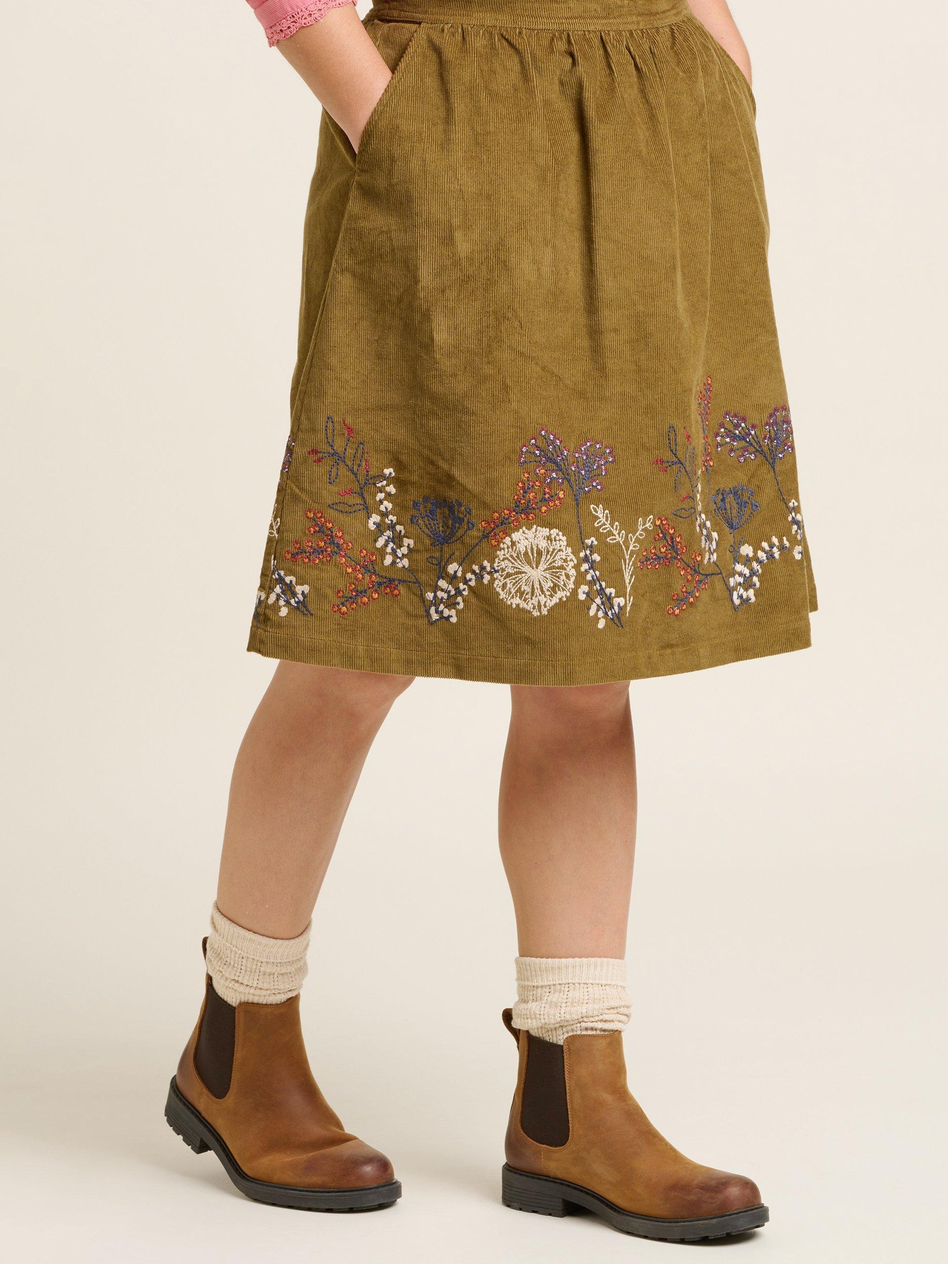 Embroidered corduroy skirt hotsell