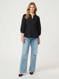 KAFFE Jollia V-Neck Blouse