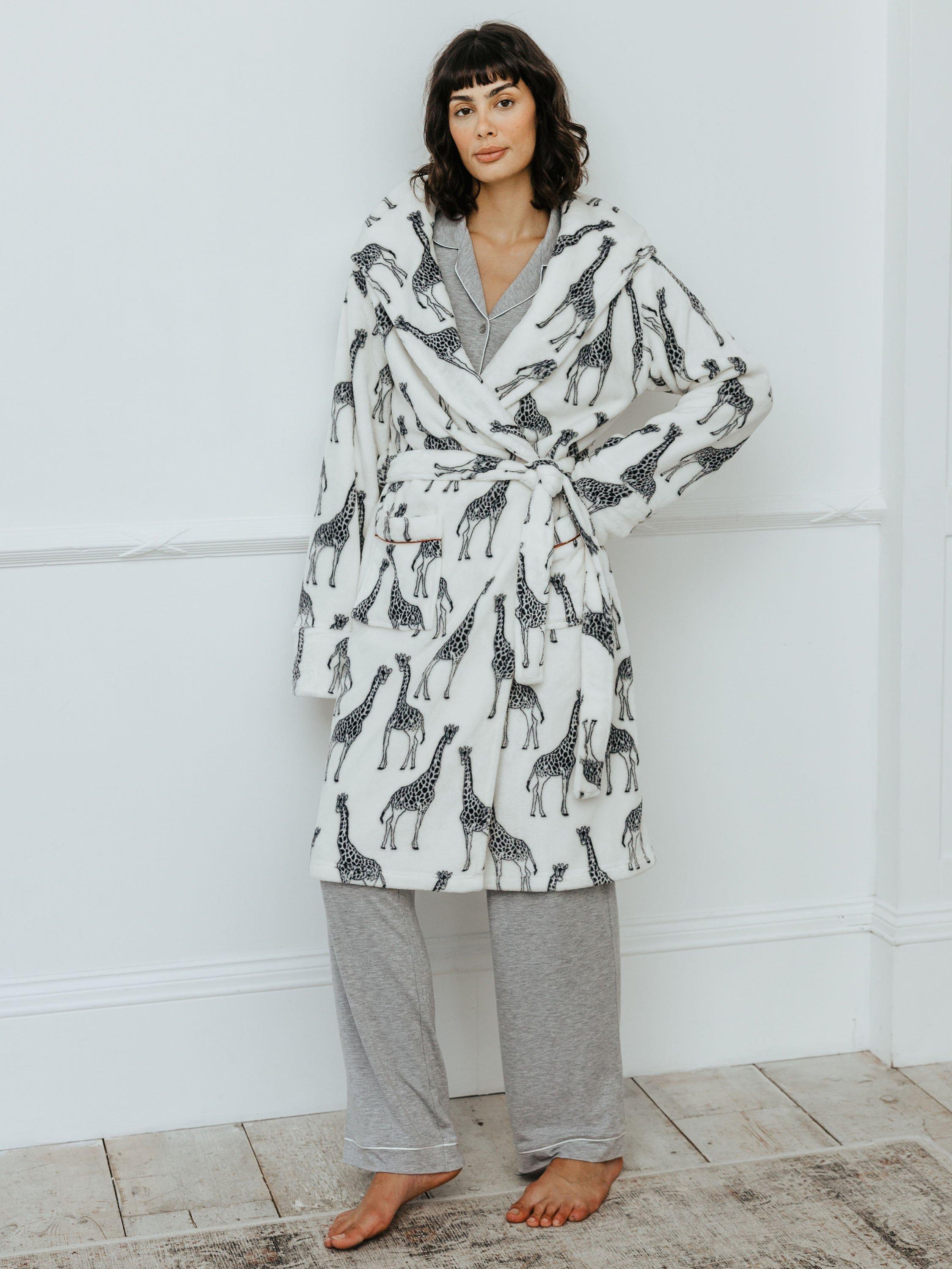 Chelsea Peers Giraffe Dressing Gown, Off White