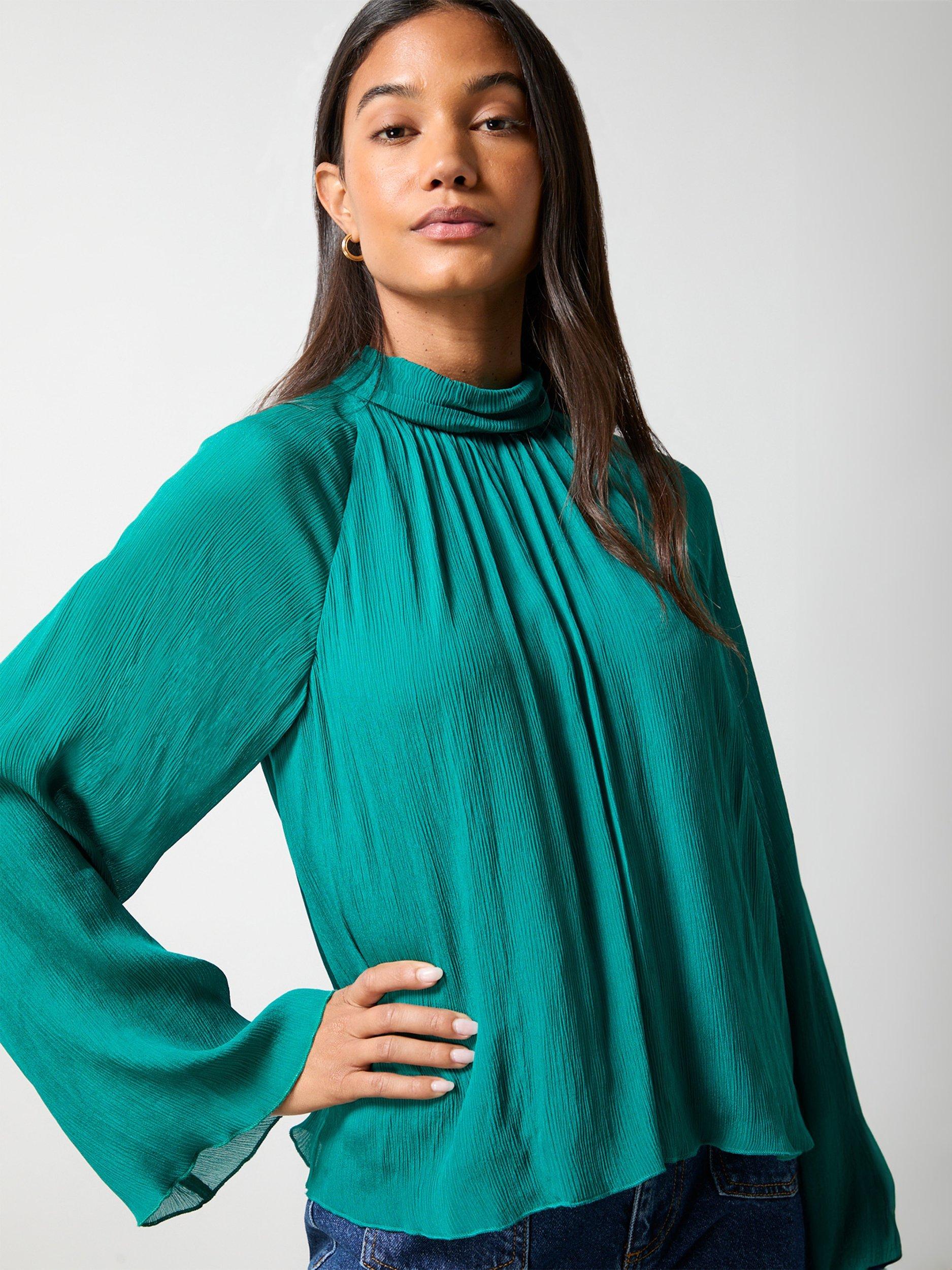 Product image 1 of 4, which shows Ro&Zo Crinkle Flared Sleeve Blouse, Green, 6