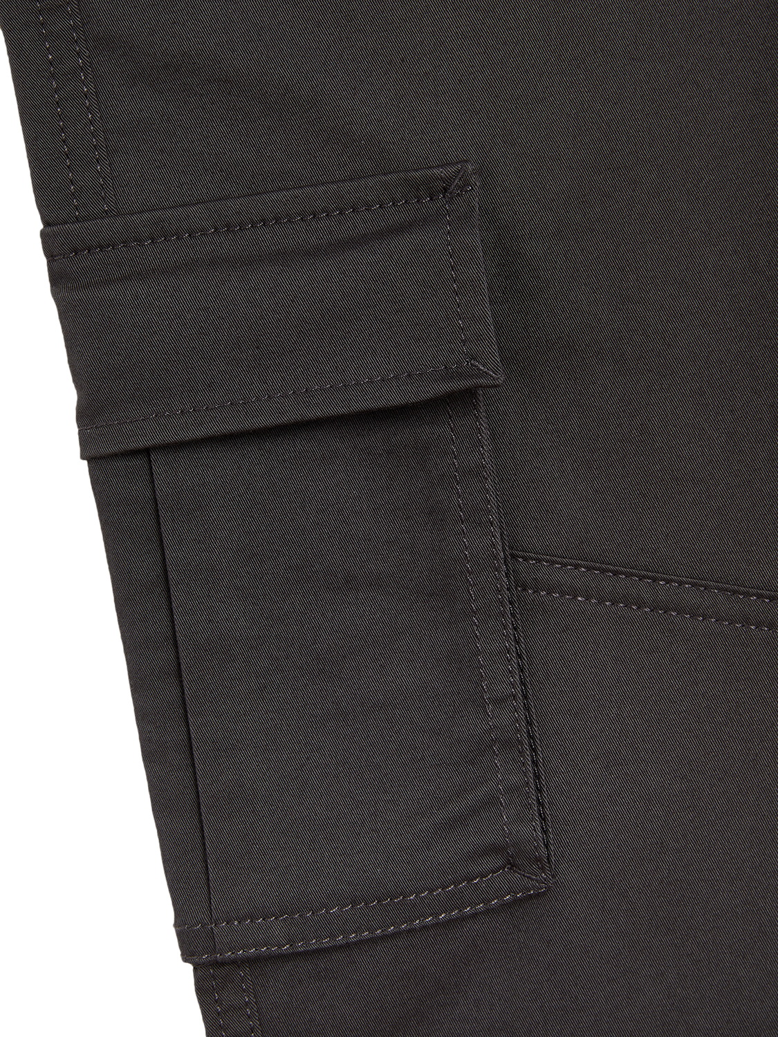 Product image 2 of 3, which shows Lyle & Scott Kids' Cargo Trousers, Gunmetal, 3-4 years