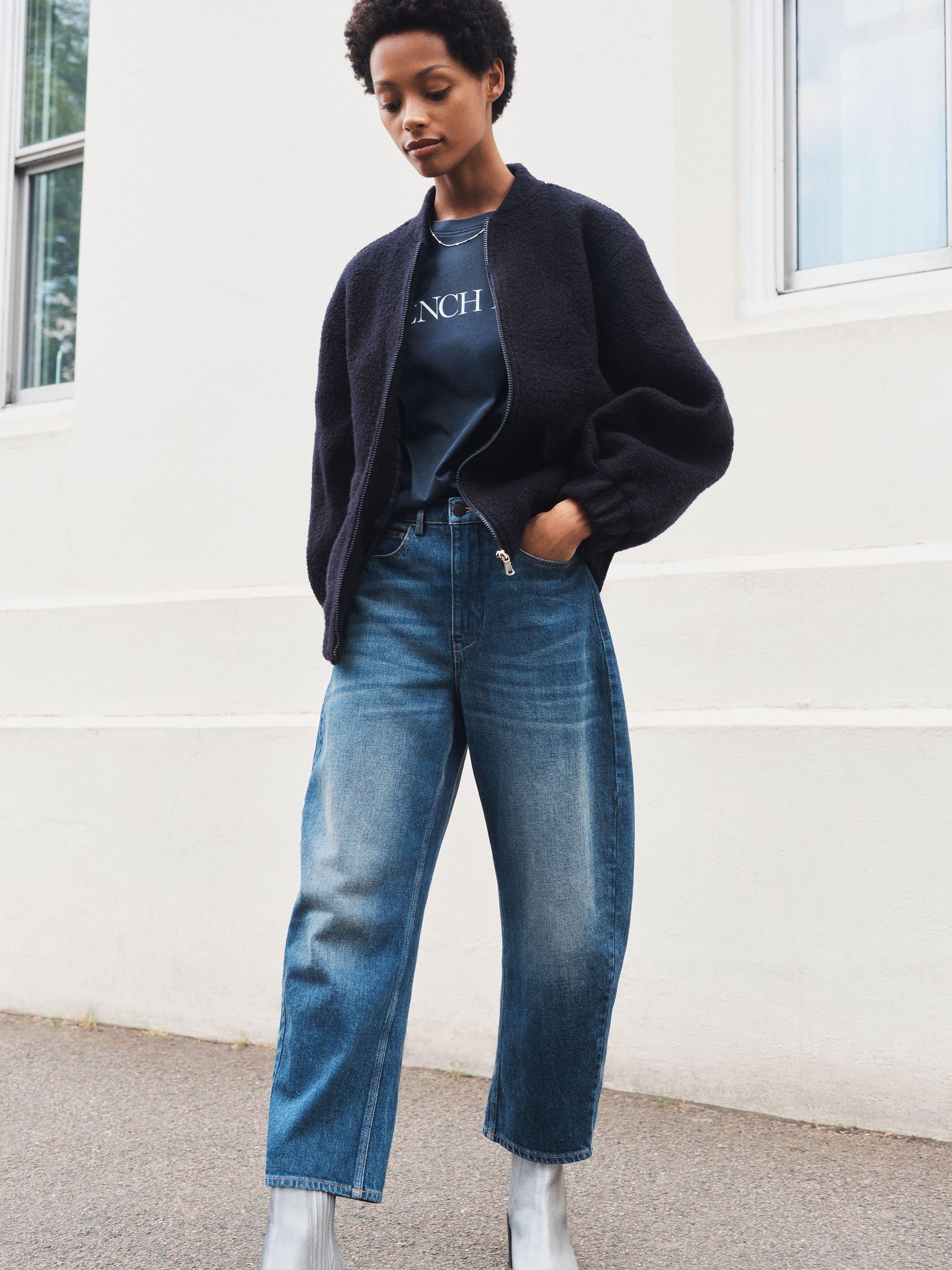 Product image 2 of 2, which shows HUSH Cordelia Barrel Leg Jeans, Mid Authentic Wash, 4S