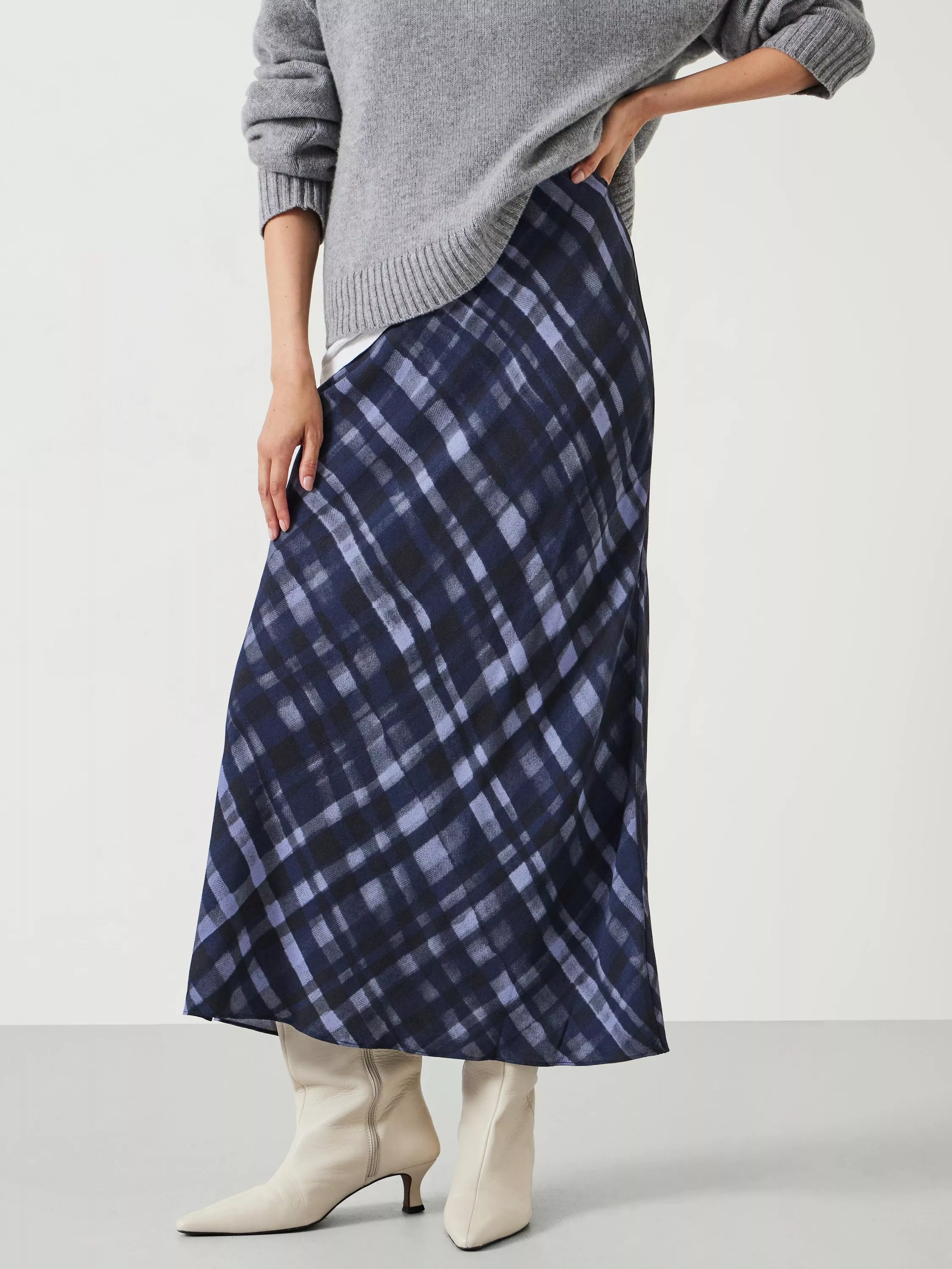 HUSH Simone Crepe Maxi Skirt Navy