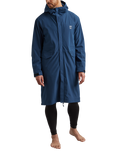 Red Pro Insulated Waterproof Changing Robe, Ocean Blue