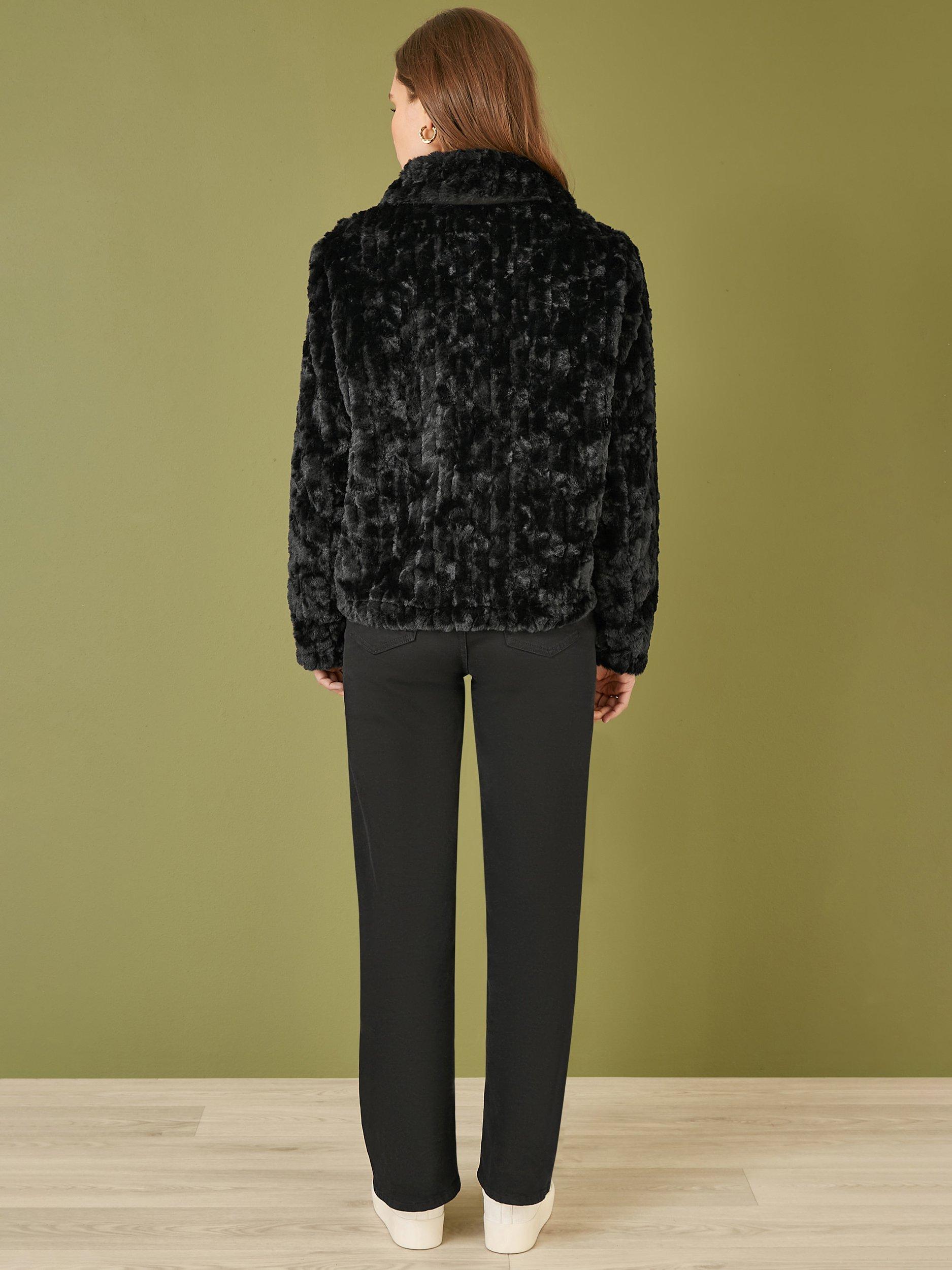 Yumi black fur coat hotsell