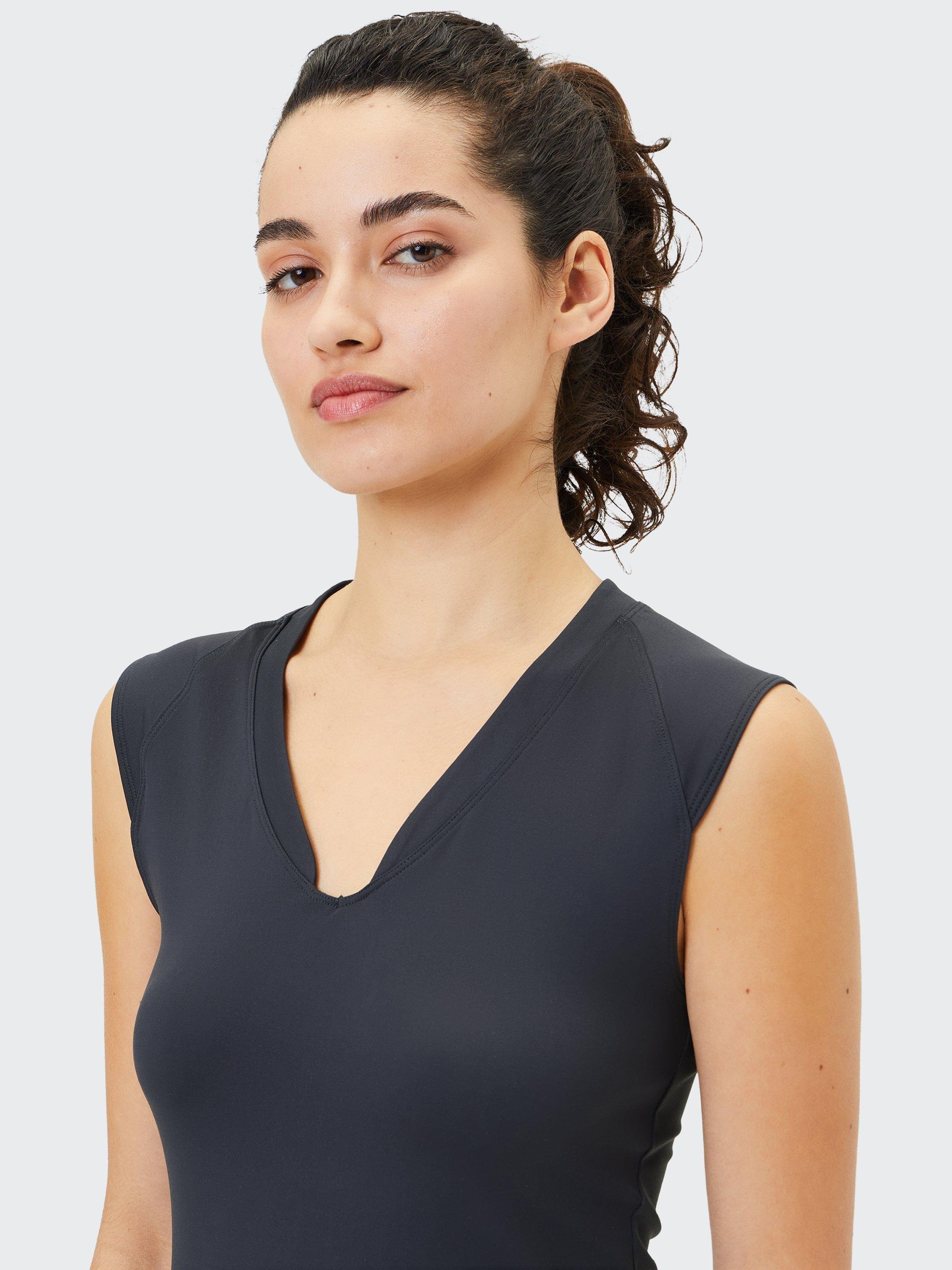 Product image 6 of 7, which shows Venice Beach Eleam V-Neck Sports T-Shirt, Graphit, S