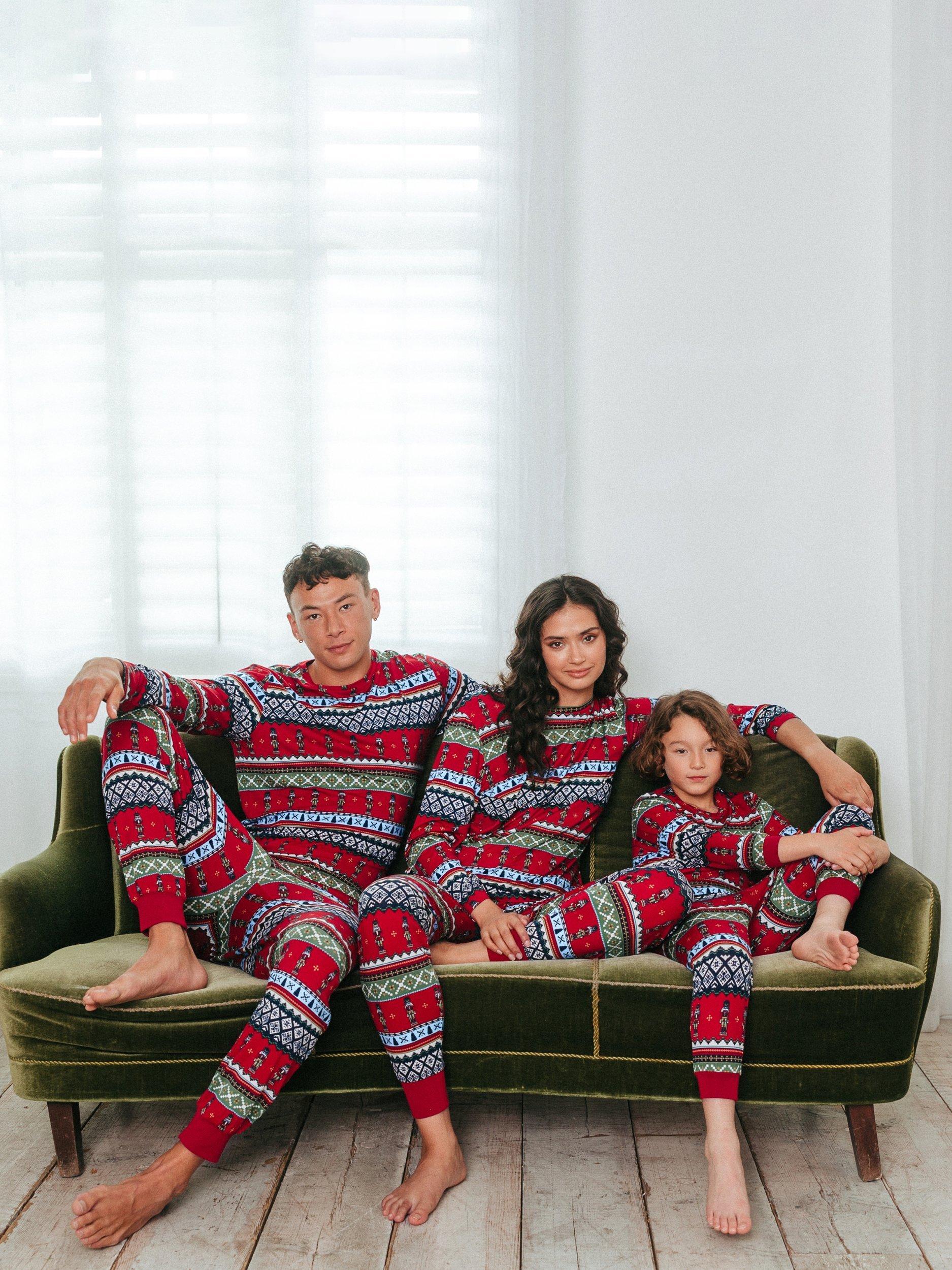 Chelsea Peers Long Sleeve Fair Isle Crew Neck Pyjama Set Red