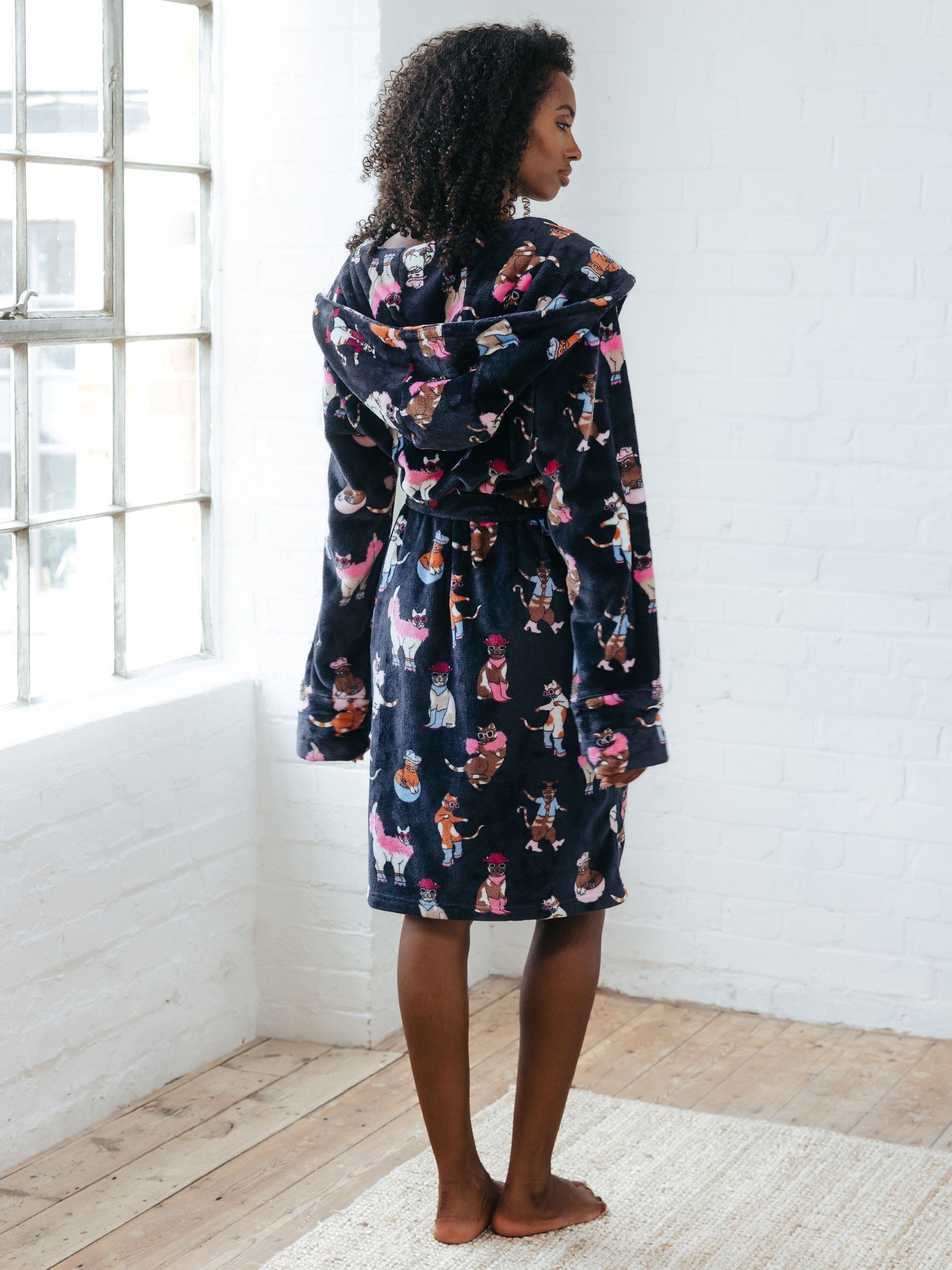 Product image 4 of 6, which shows Chelsea Peers Disco Cats Fleece Dressing Gown, Navy, 10