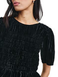 Rails Rosie Crinkle Velvet Top, Black