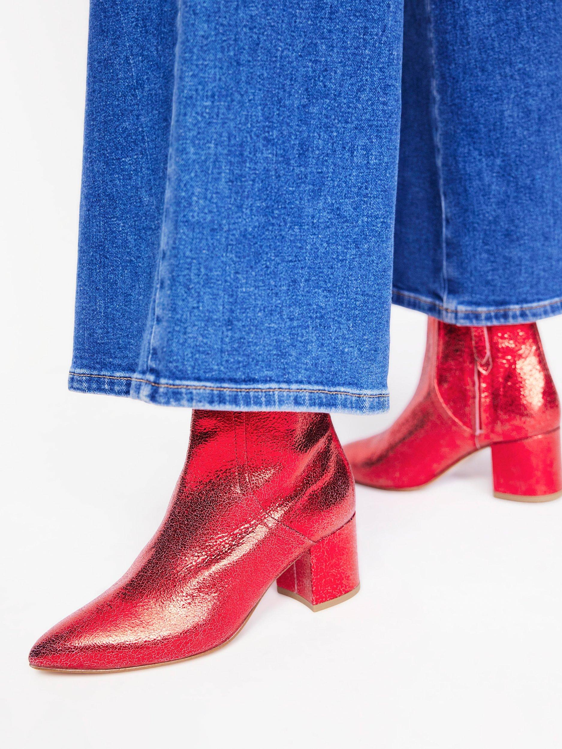 Product image 4 of 4, which shows Boden Leather Block Heeled Ankle Boots, Red, 4