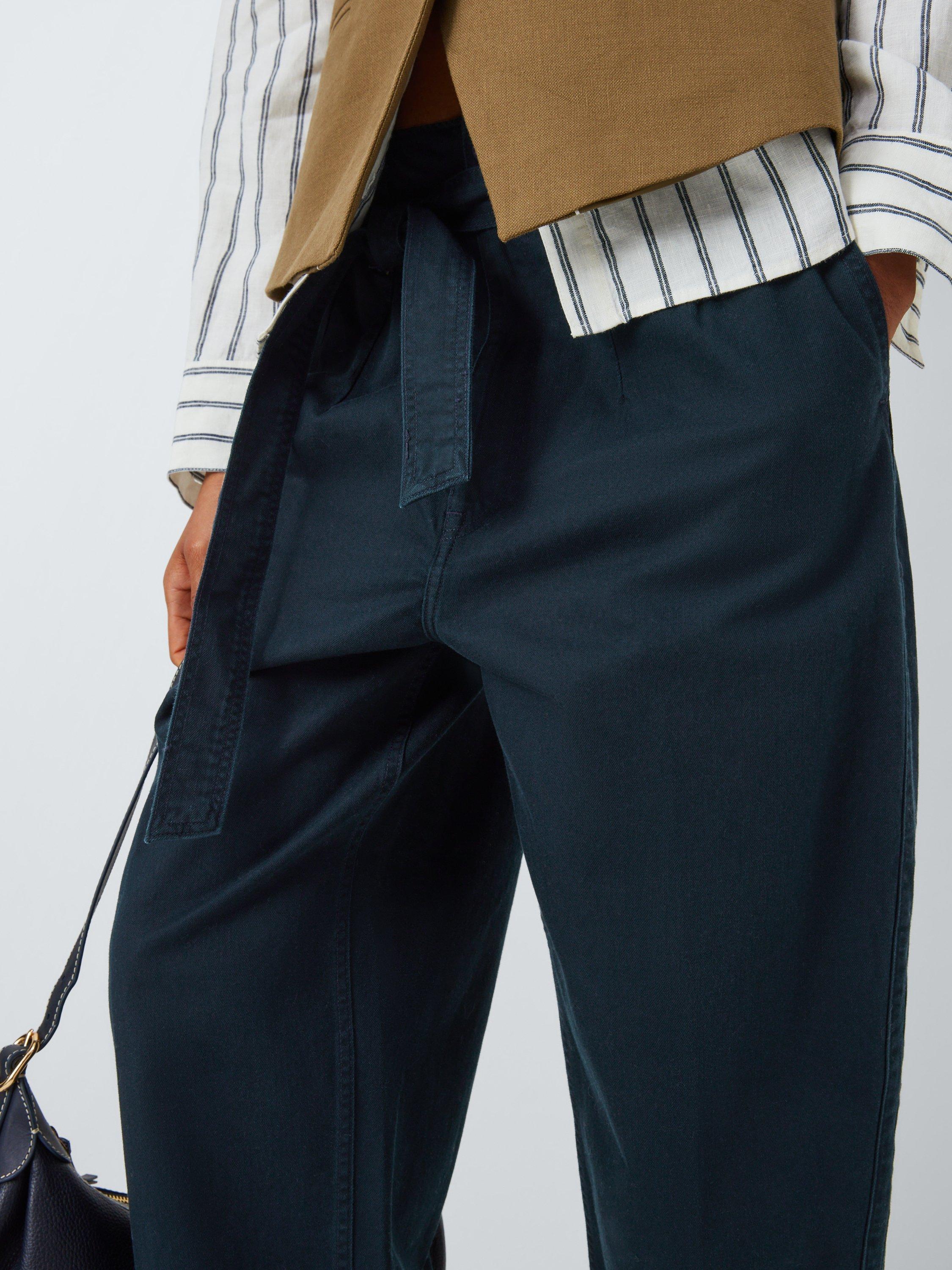 Product image 5 of 6, which shows Polo Ralph Lauren Belted Twill Crop Trousers, Navy, 16