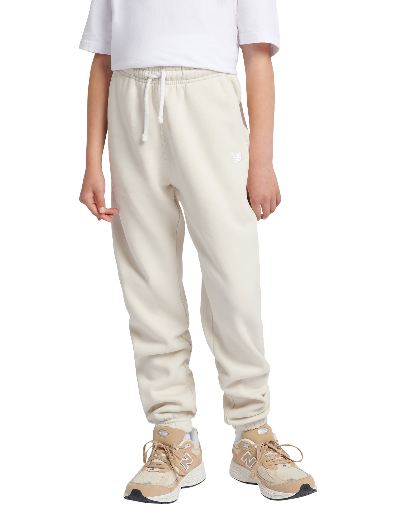 Product image 1 of 9, which shows New Balance Kids' Small Logo Joggers, Linen, 7-8 years