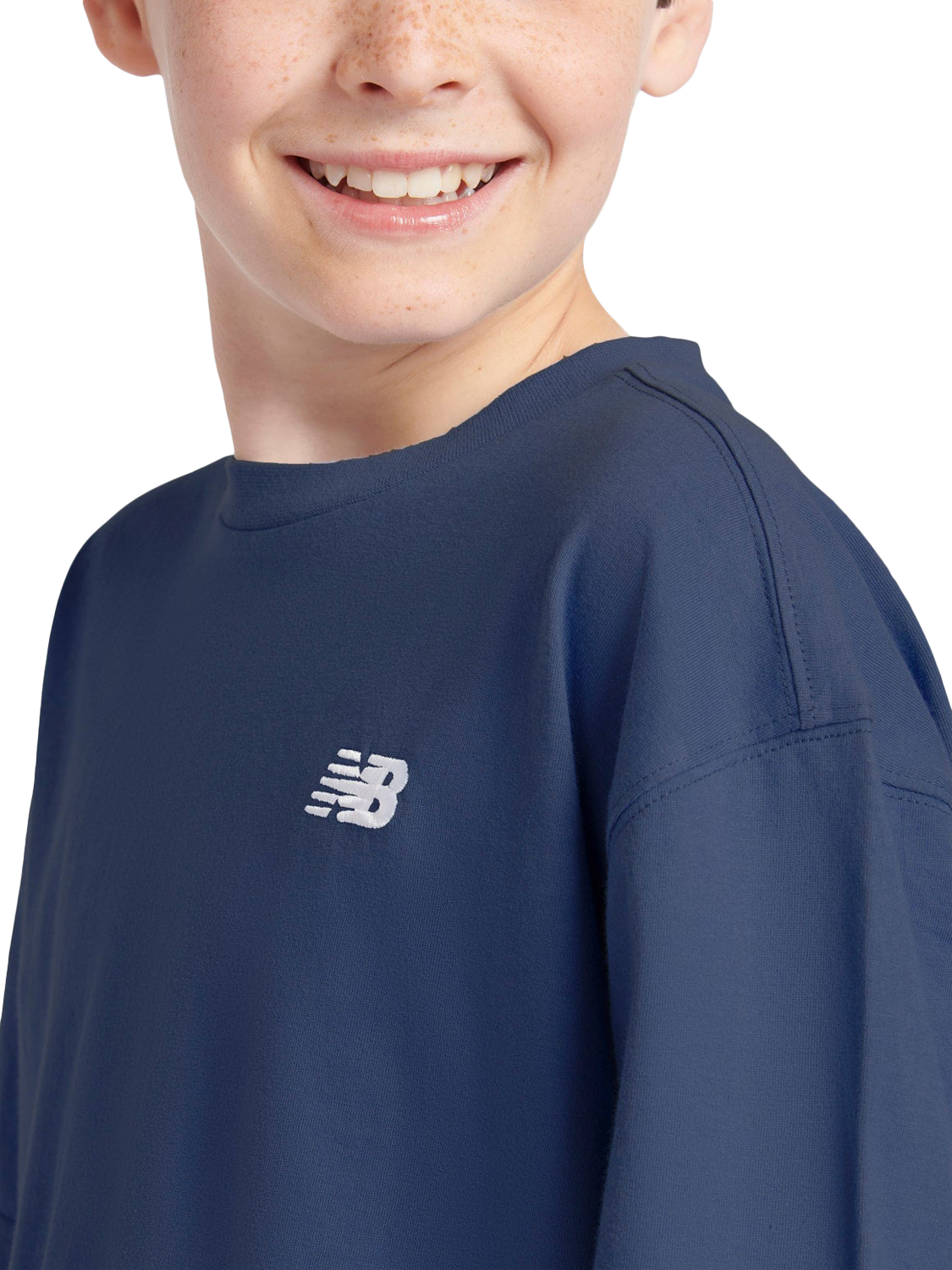 Product image 4 of 8, which shows New Balance Kids' Small Logo T-Shirt, Navy, 7-8 years