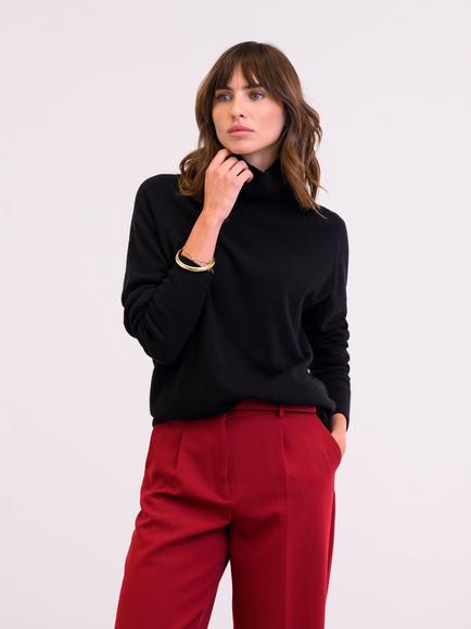 Celtic & Co. Geelong Slouch Roll Neck Jumper, Black