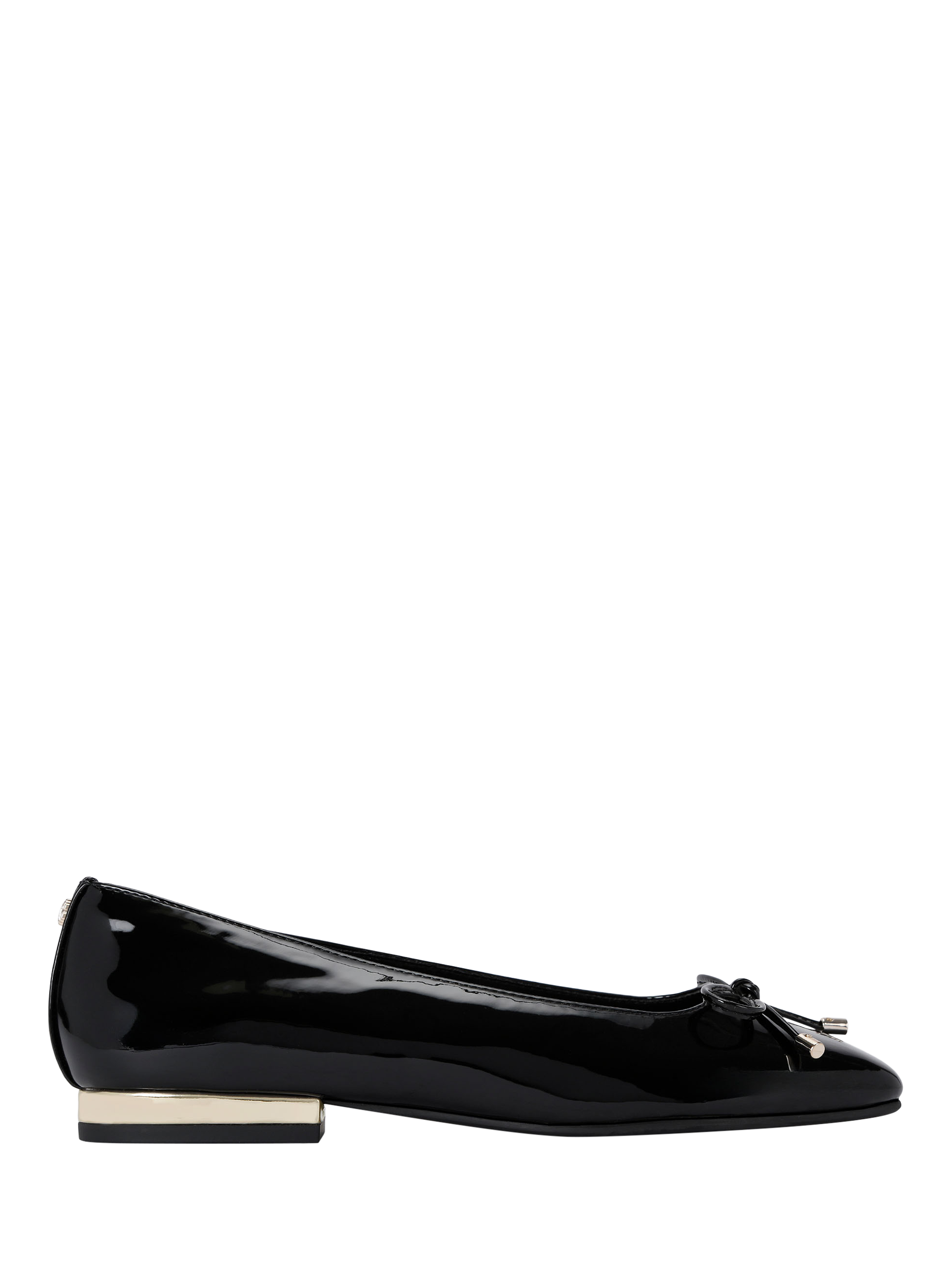 Carvela pumps deals