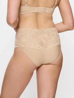 Triumph Amourette Maxi Knickers - view 2, Skin