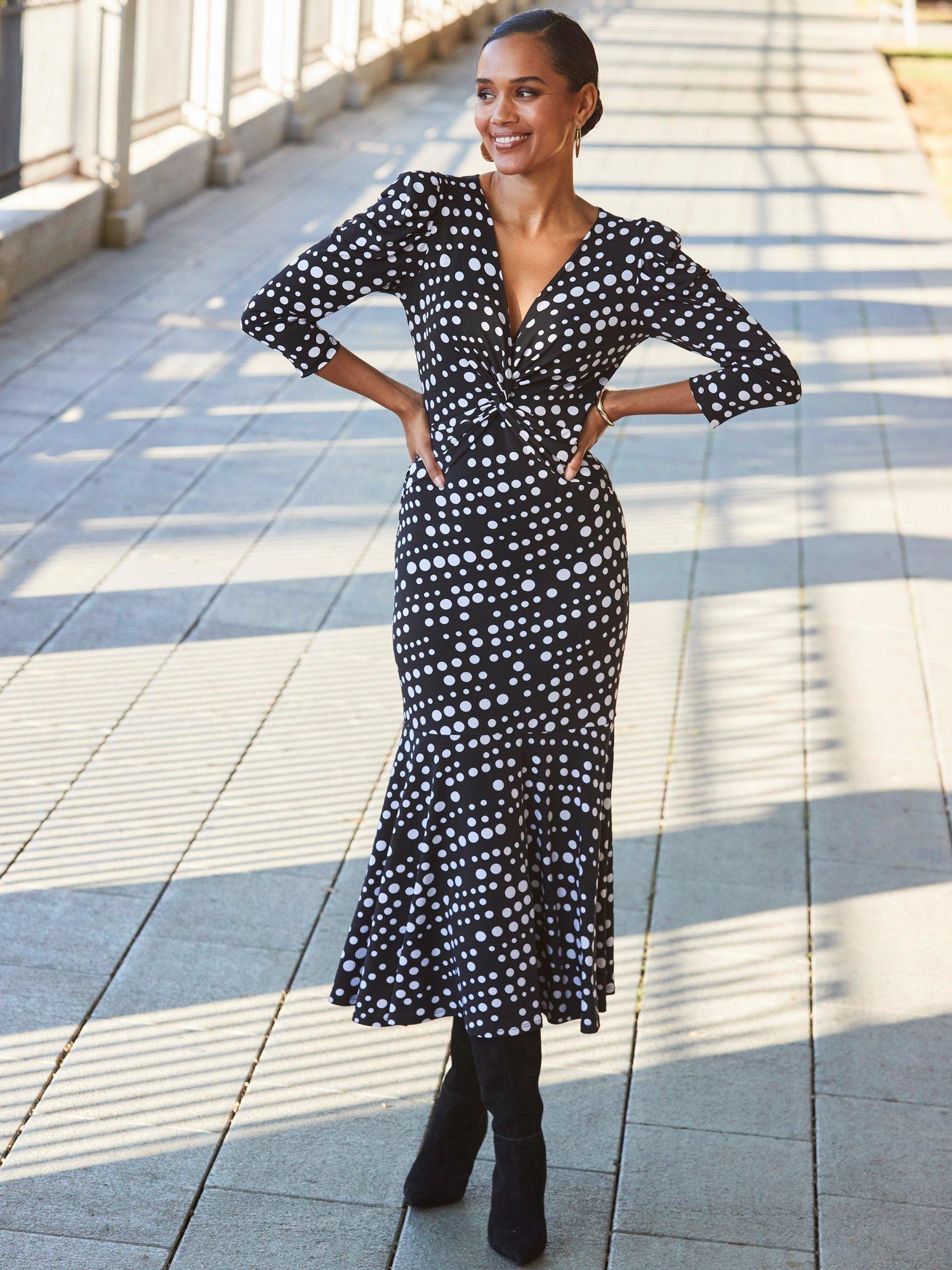 Product image 1 of 6, which shows Sosandar Twist Front Ruched Dress, Black/White, 6