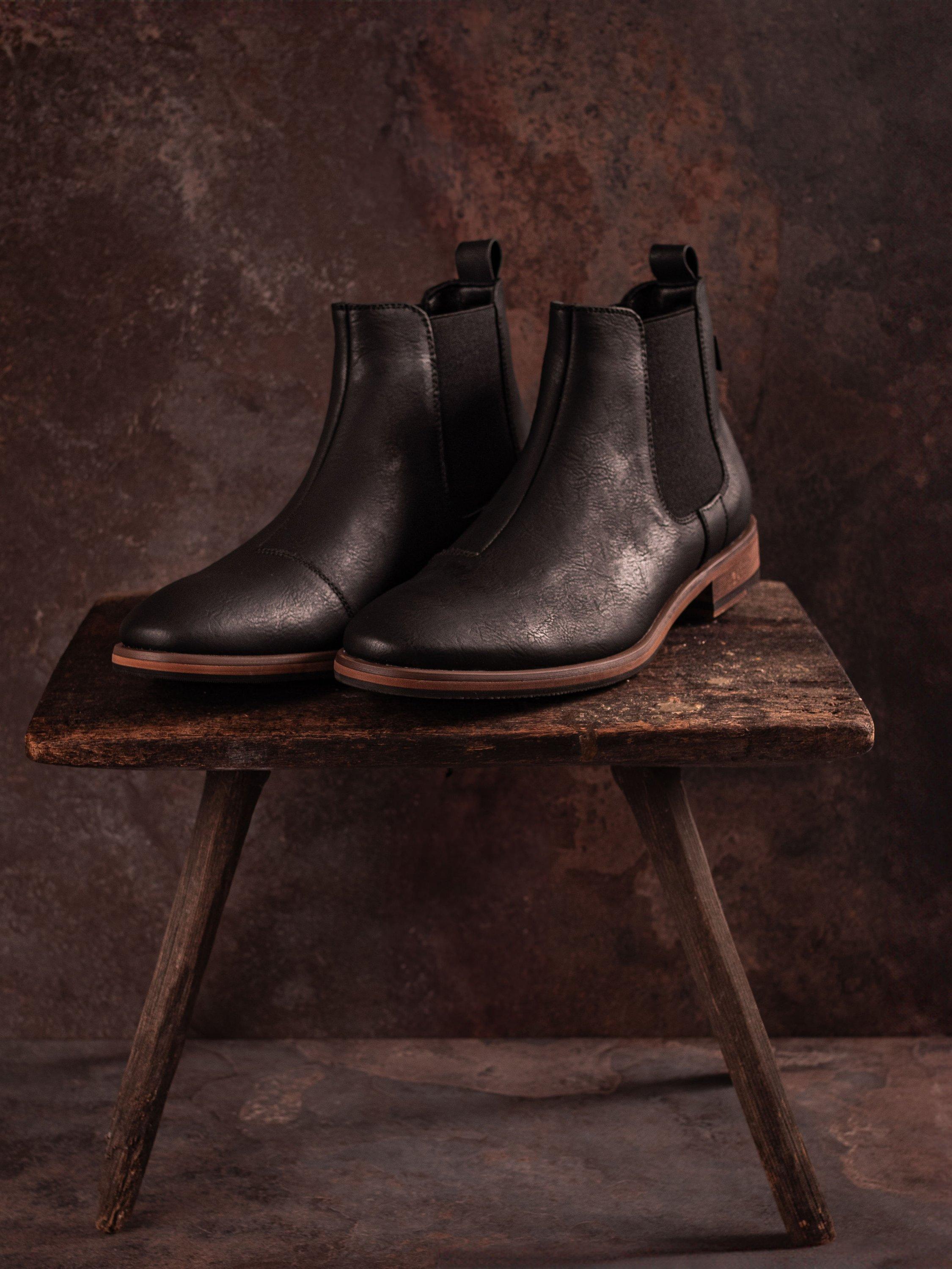 Product image 6 of 7, which shows V.GAN Vegan Cardamom Chelsea Boots, Black, 7