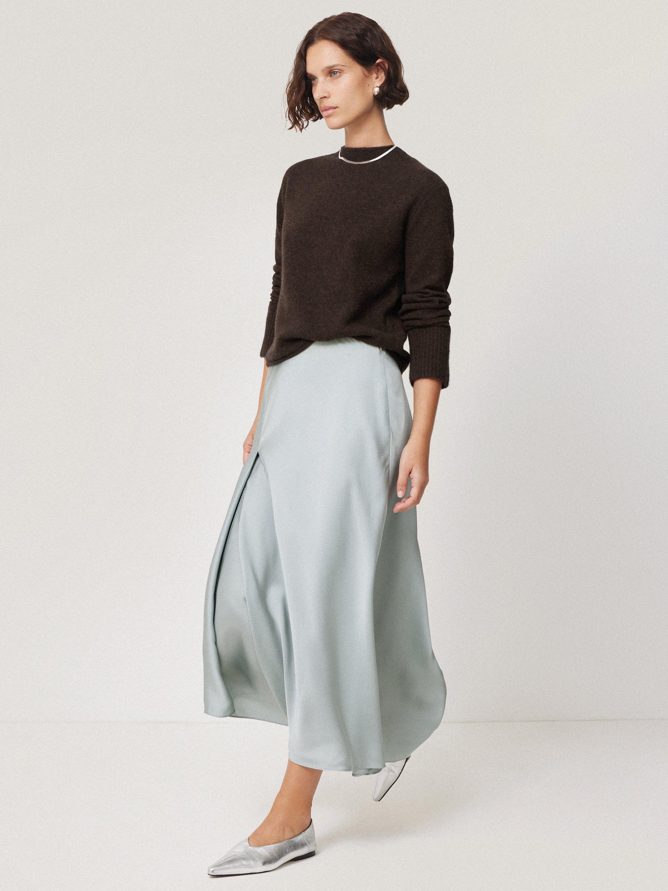 Product image 4 of 8, which shows Jigsaw Eldon Cloud Cashmere Jumper, Brown, XS