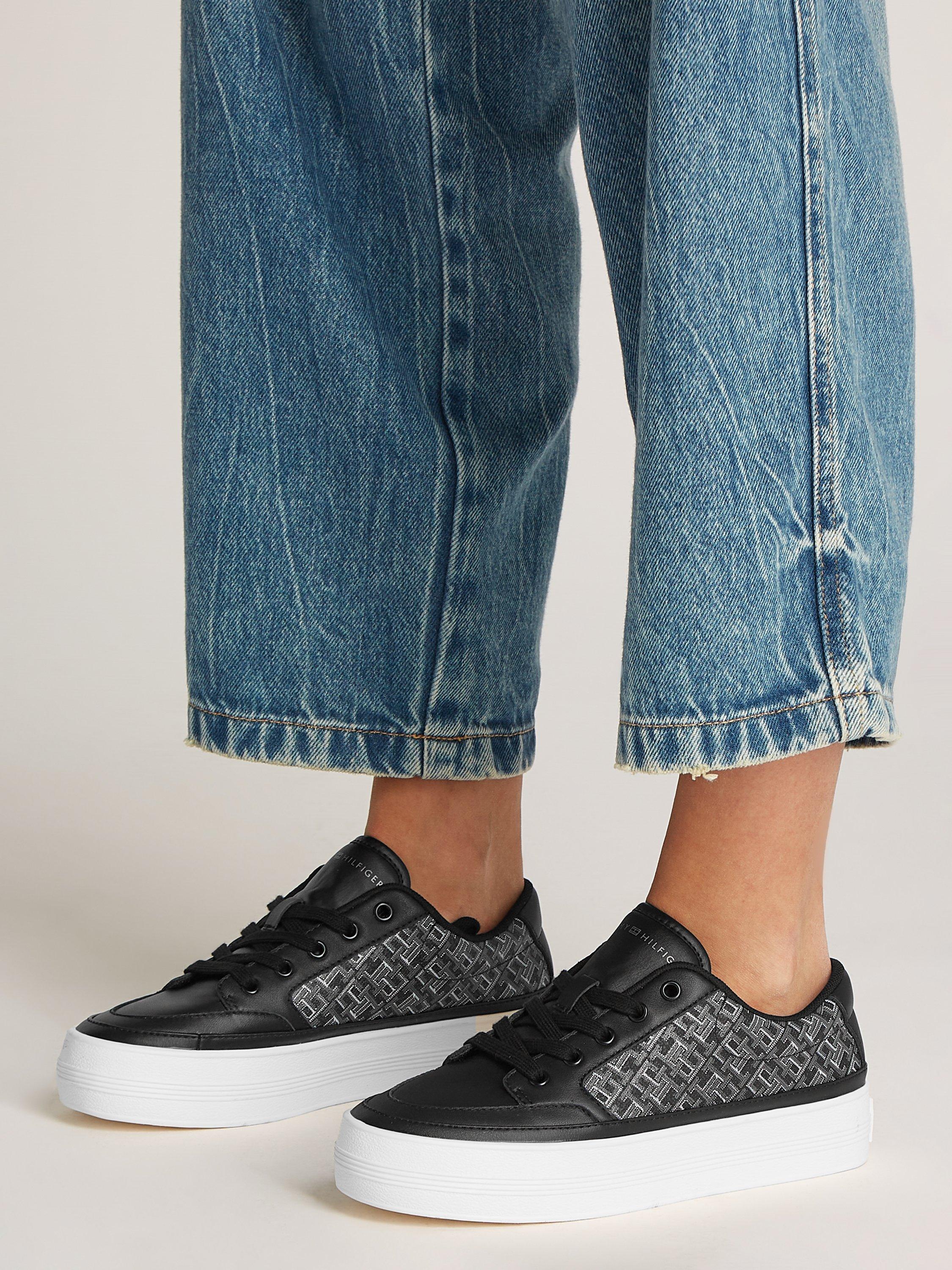 Product image 4 of 5, which shows Tommy Hilfiger Leather Lace Up Trainers, Black, EU39