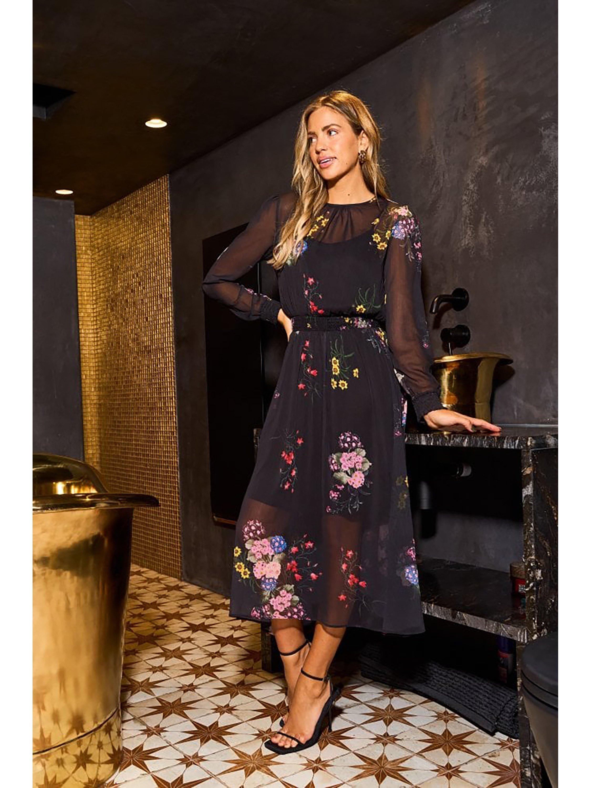 Yumi clothing sales