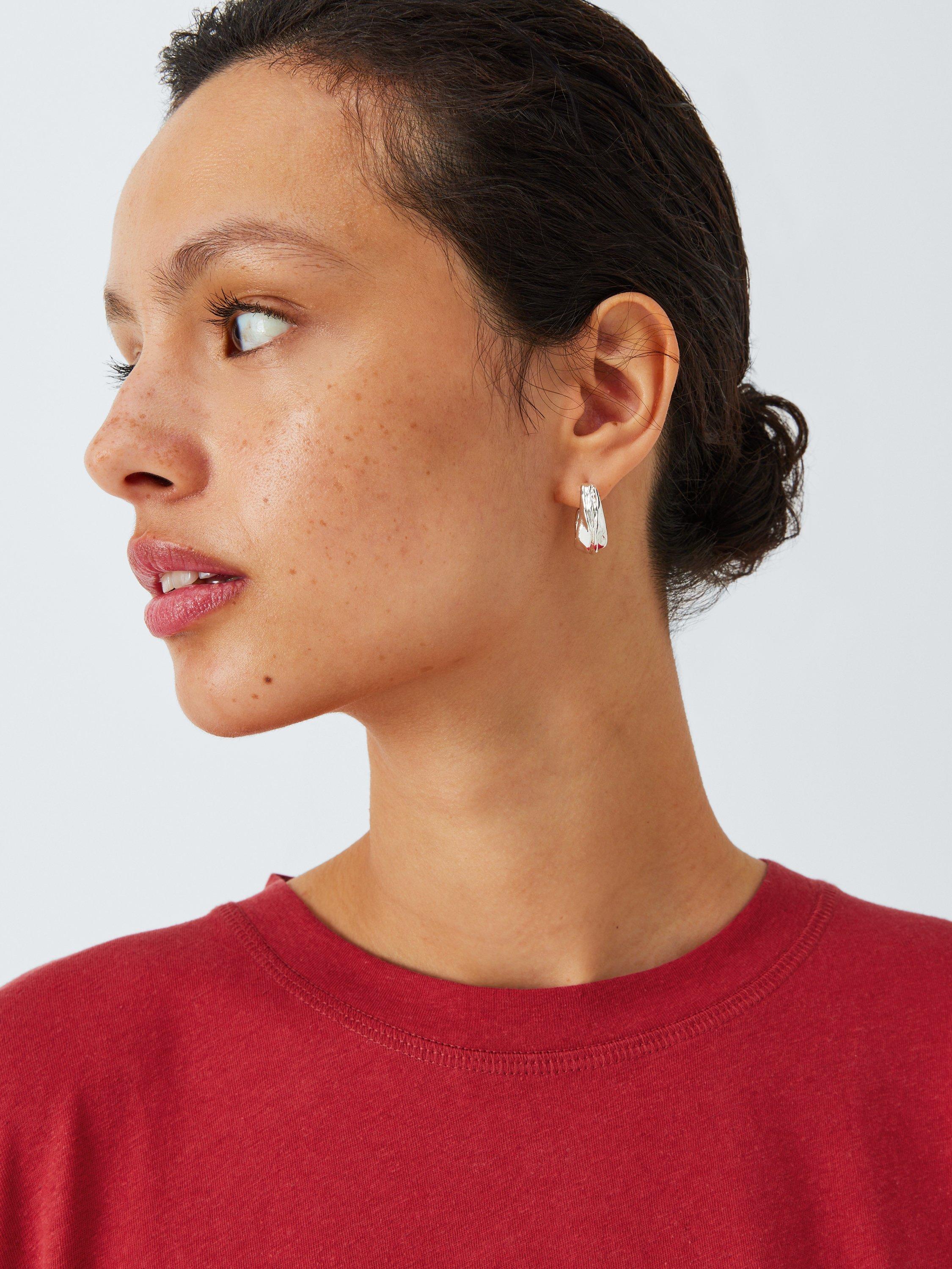 Product image 5 of 6, which shows AND/OR Lottie Boxy T-Shirt, Red, 20