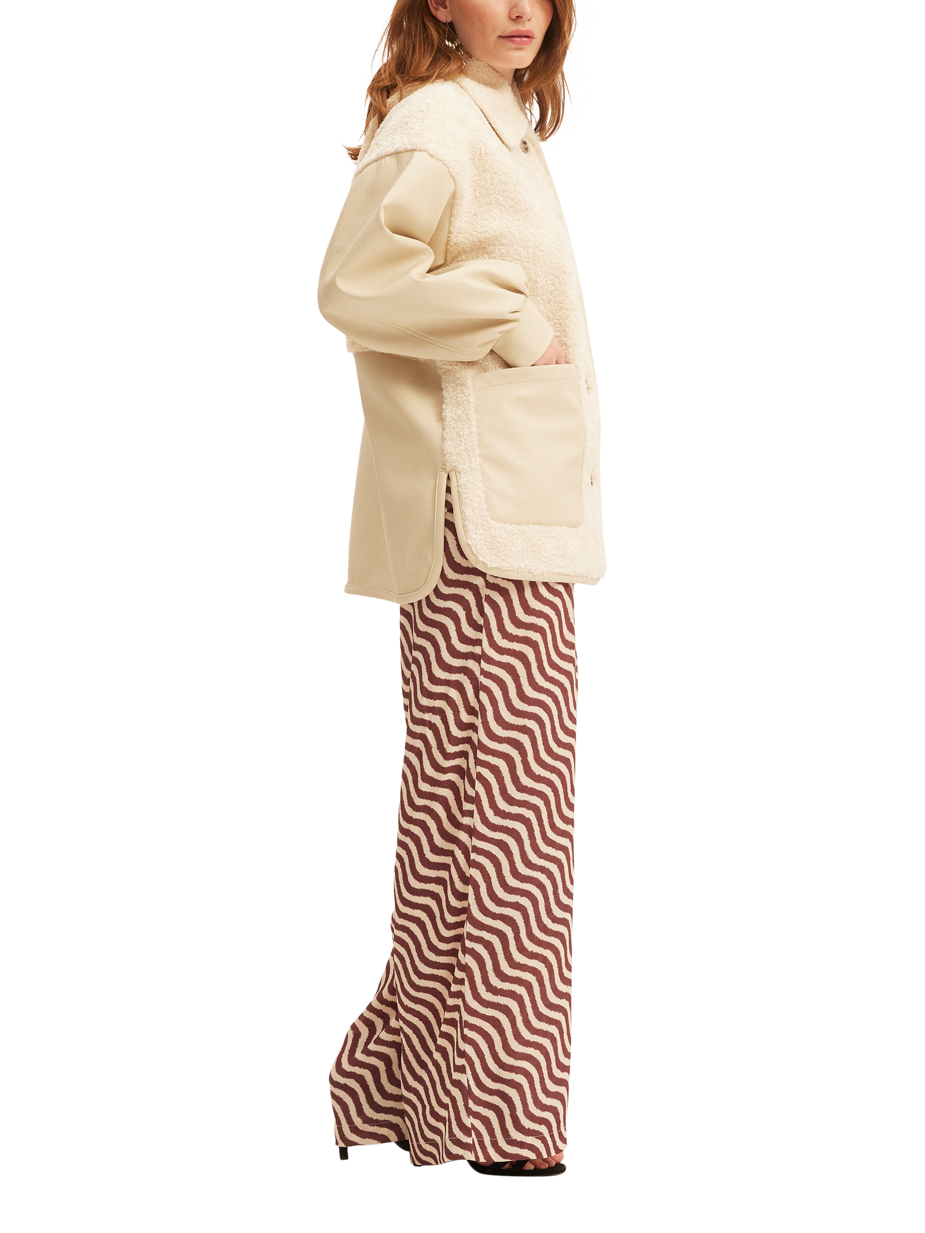 Product image 4 of 4, which shows SUMMERY Copenhagen Zian Jacket, 521 Ecru, XS