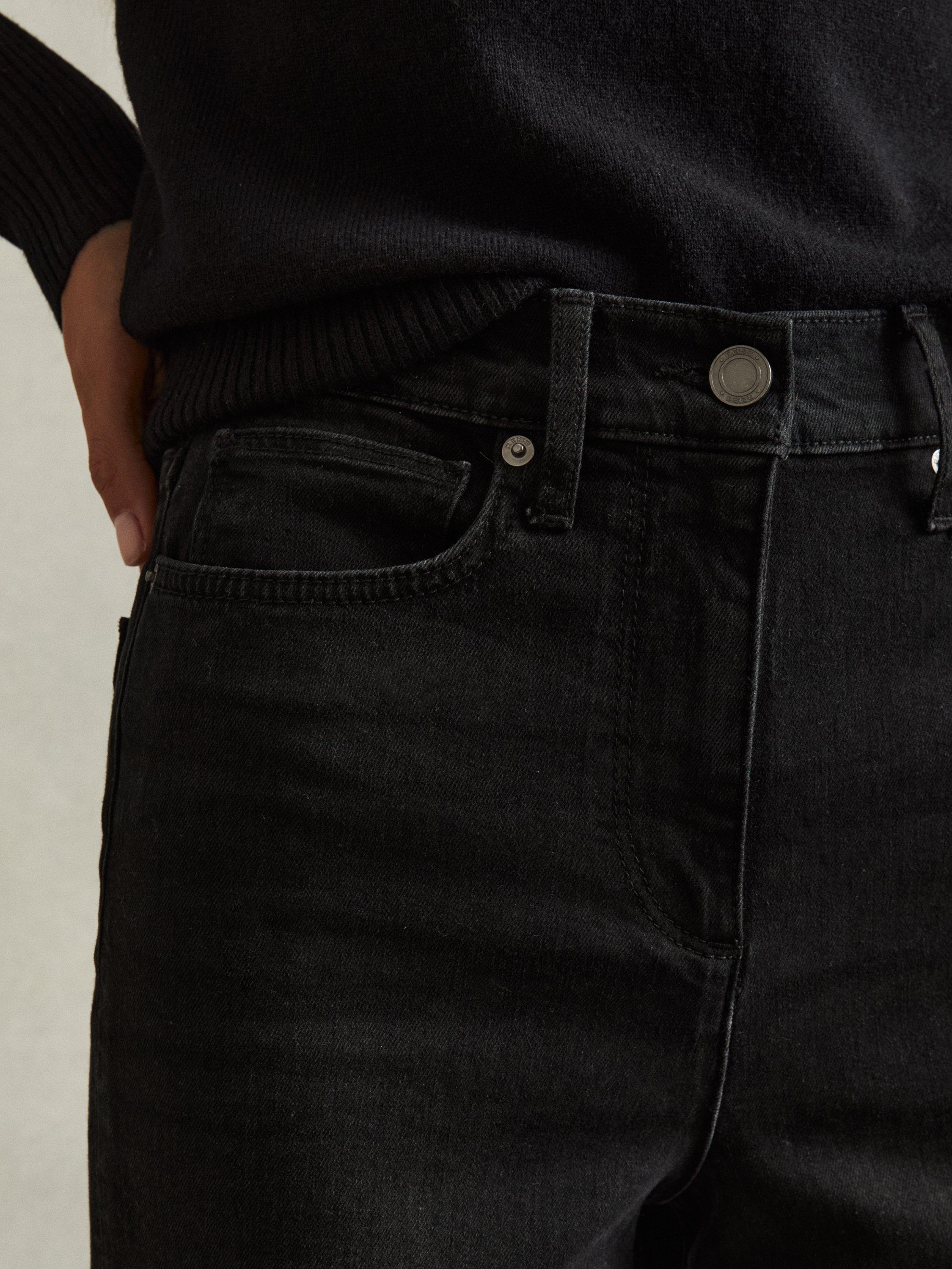 Product image 5 of 5, which shows Reiss Petite Ameria High Rise Wide Leg Jeans, Black, 25Pt