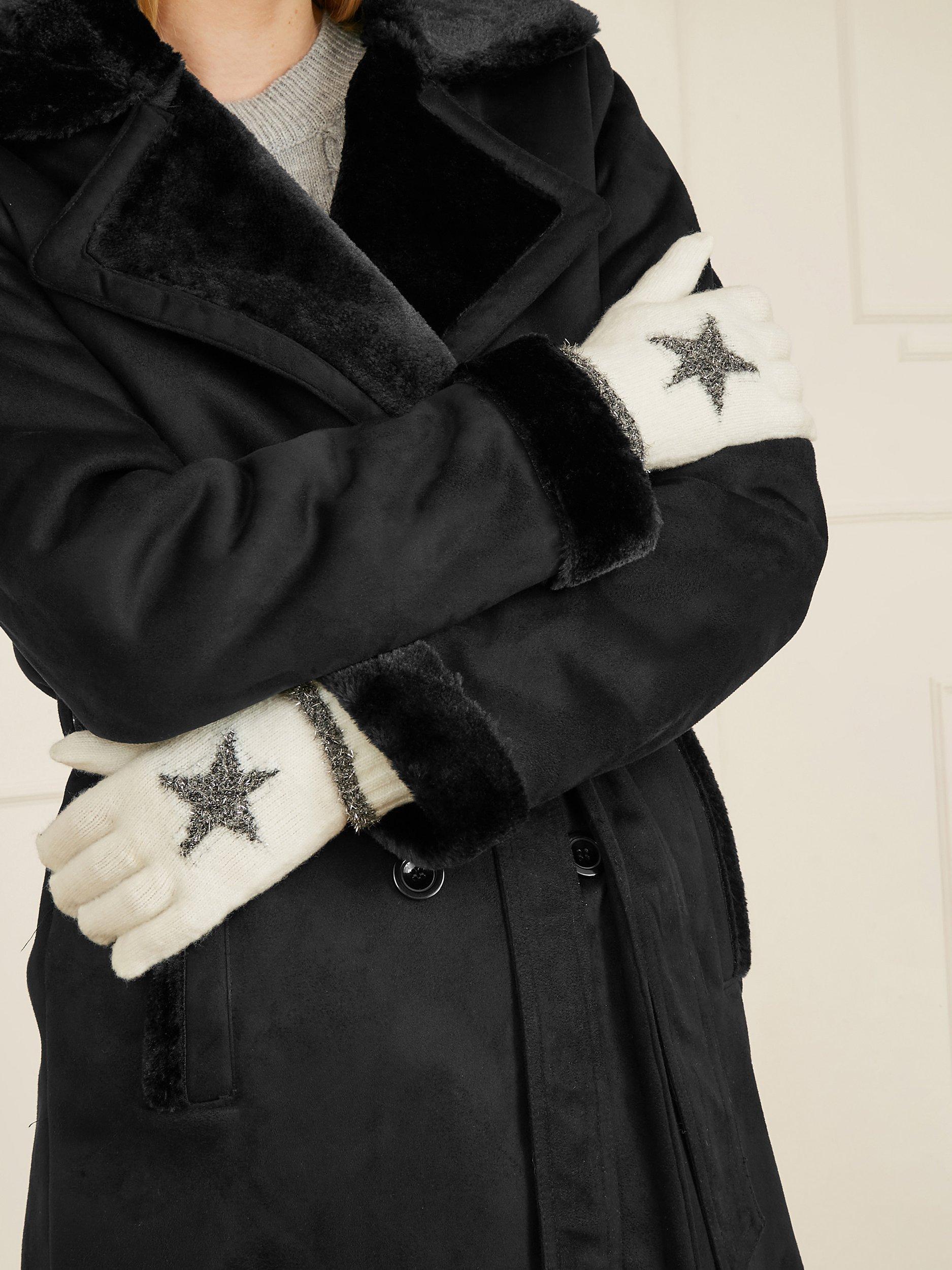Product image 1 of 3, which shows Yumi Star Gloves, Cream