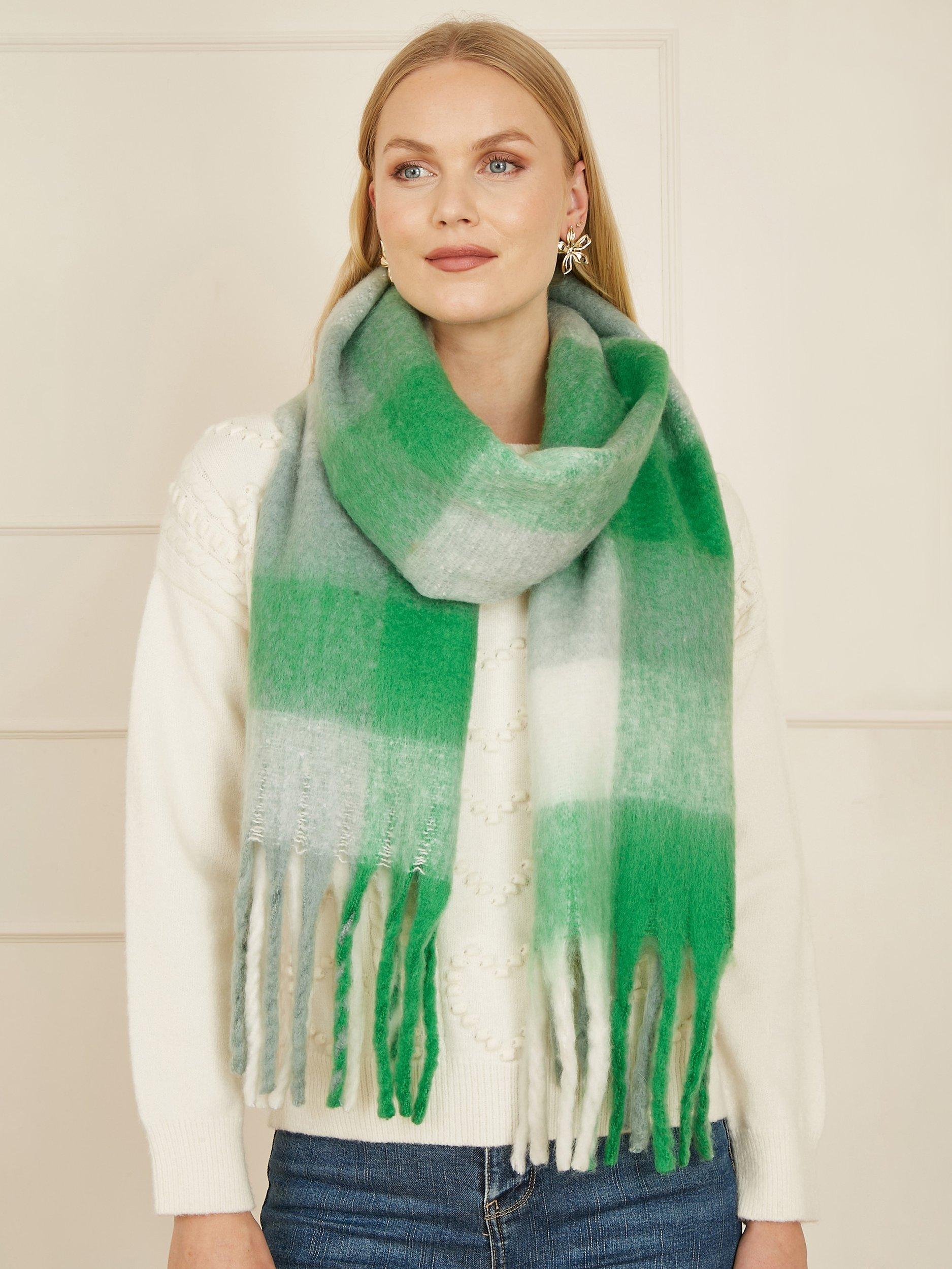 Product image 1 of 2, which shows Yumi Check Fluffy Scarf, Green