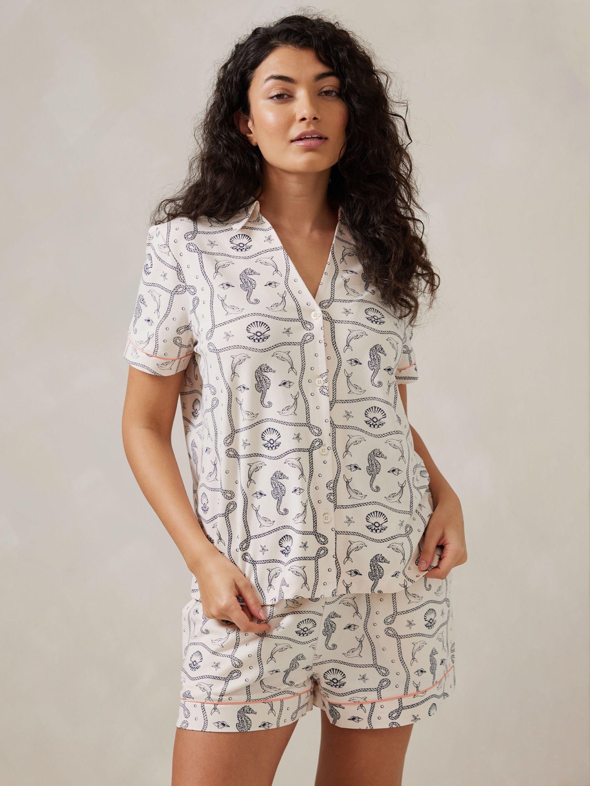 Product image 2 of 6, which shows Chelsea Peers Seahorse Organic Cotton Rich Short Pyjama Set, Off White, 16