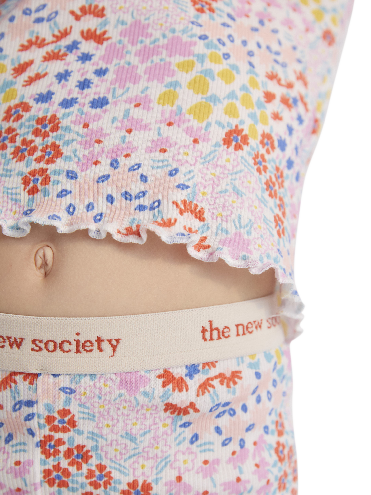 Product image 3 of 4, which shows The New Society Kids' Nicolette Cotton Floral Biker Shorts, Anemone Print, 4 years