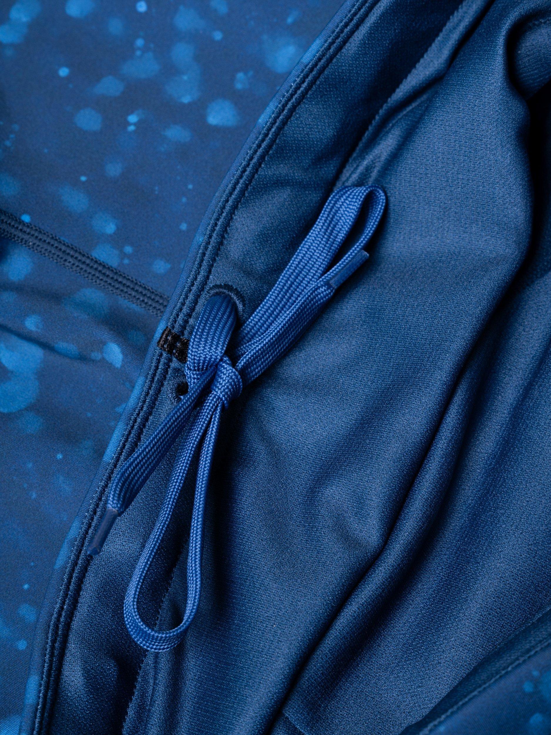 Product image 7 of 8, which shows Ronhill Women's Tech Crop Leggings, Tidal Raindrops, 8