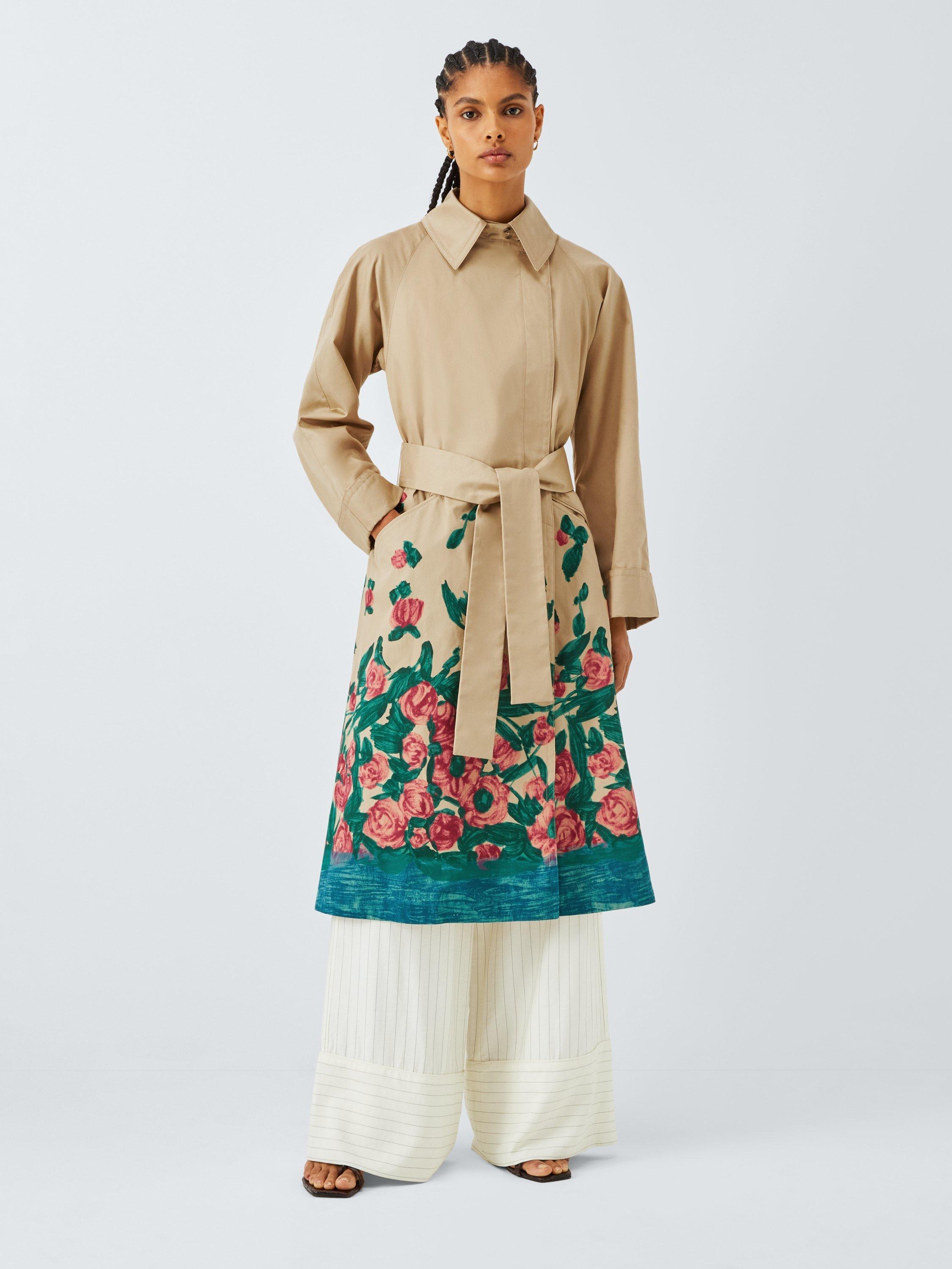 【送料&関税込】Weekend Max Mara Pesco Raincoat Water-repellent cotton gabardine cape, sand | 